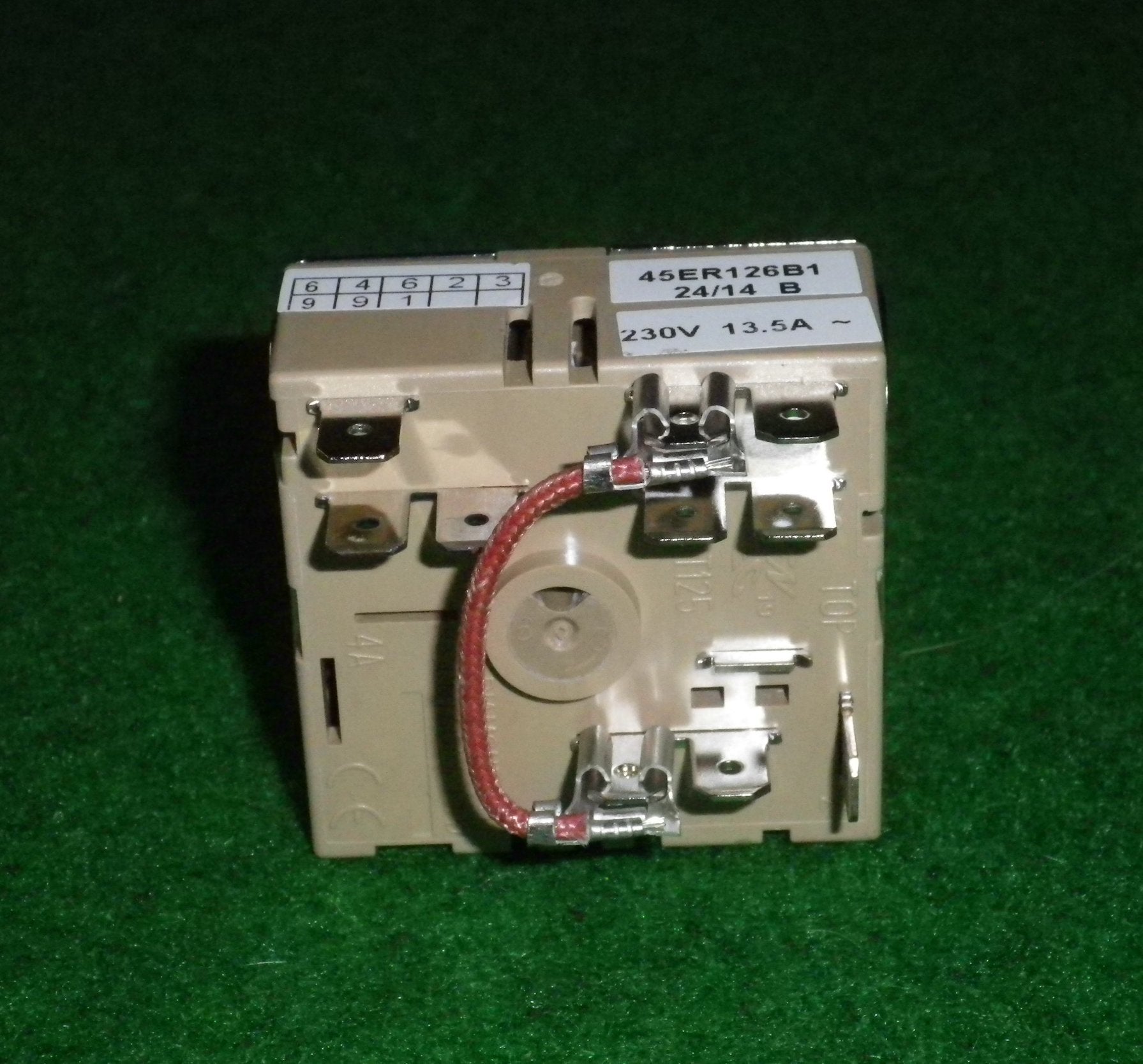 Universal Double Pole Hotplate Infinite Simmerstat Control Switch - Part No. 4055980645, 45ER - K Suitable for Multiple Appliances