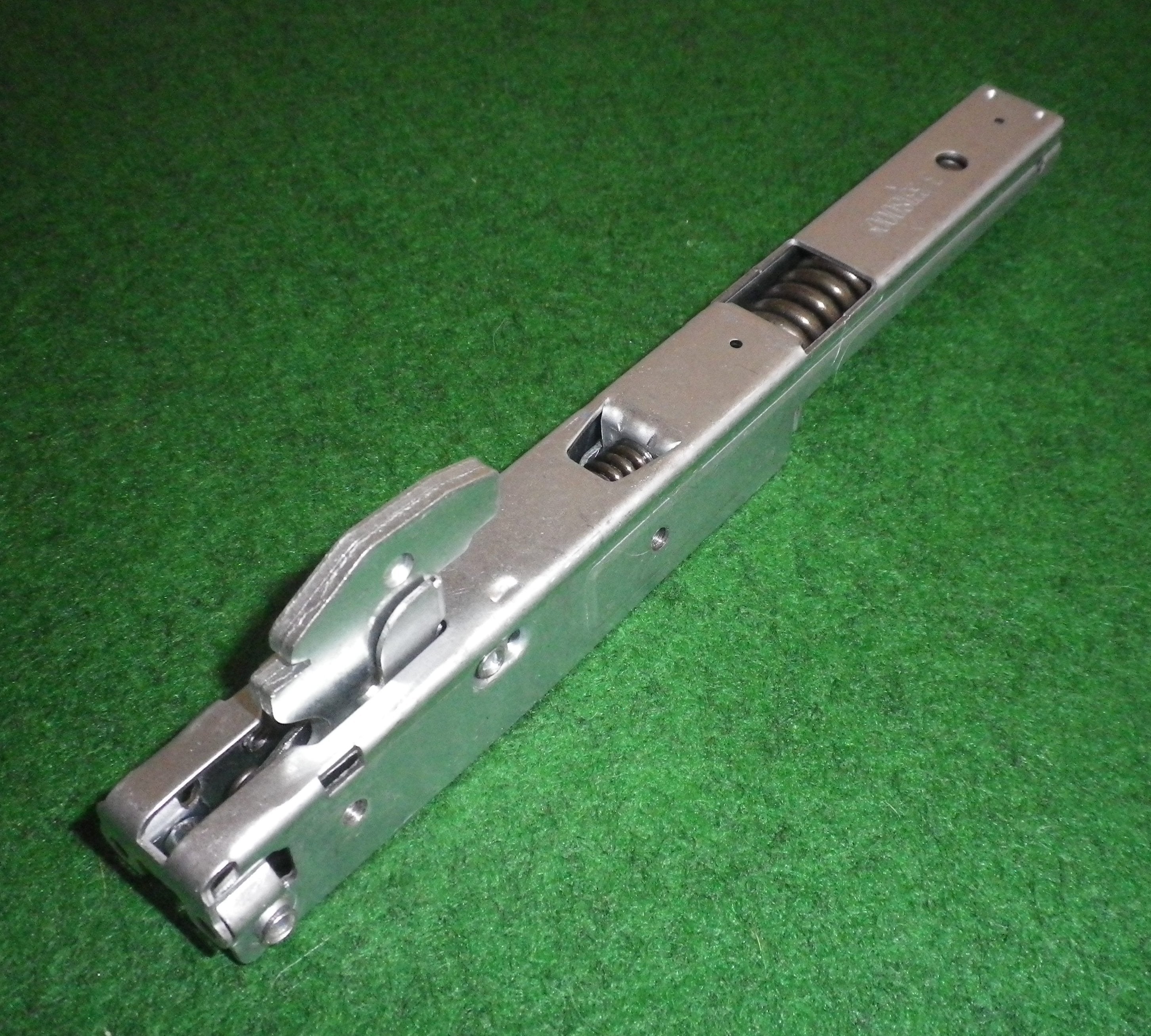 Technika Underbench Oven Door Hinge TE500 - Reliable Replacement Part