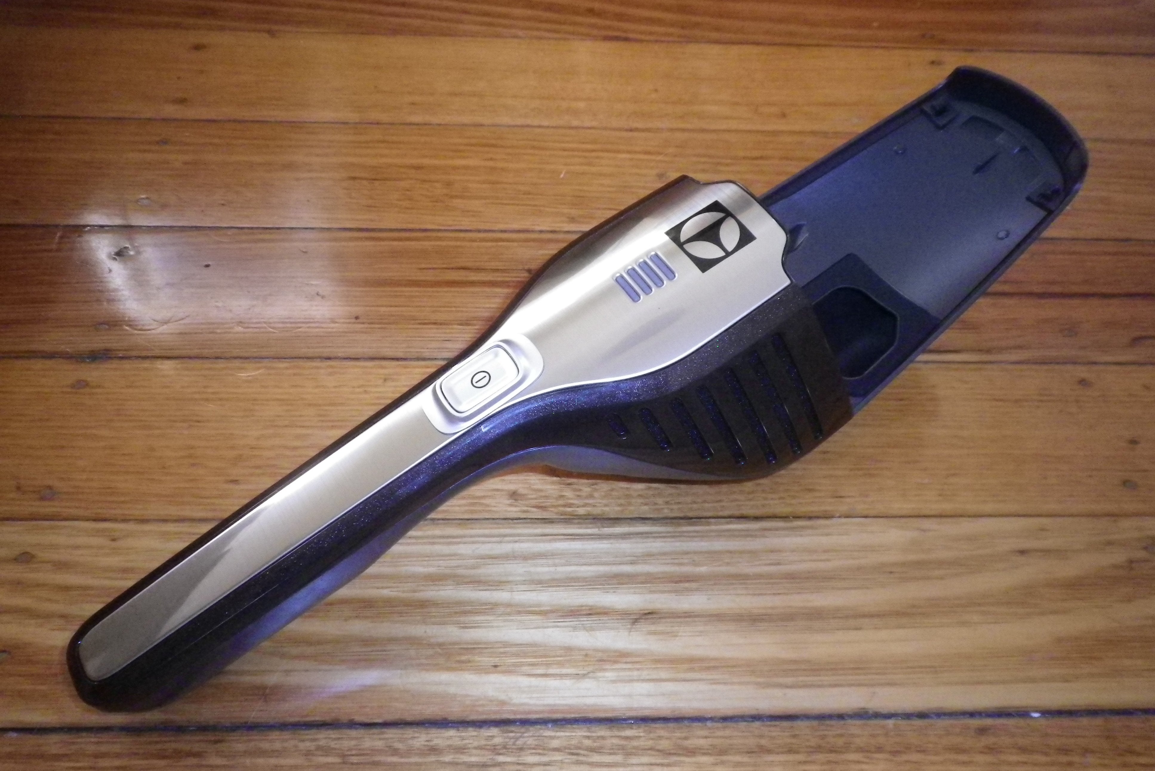 18V Electrolux ErgoRapido ZB3111B Lithium Handheld Vacuum Replacement Unit - Part 988263066