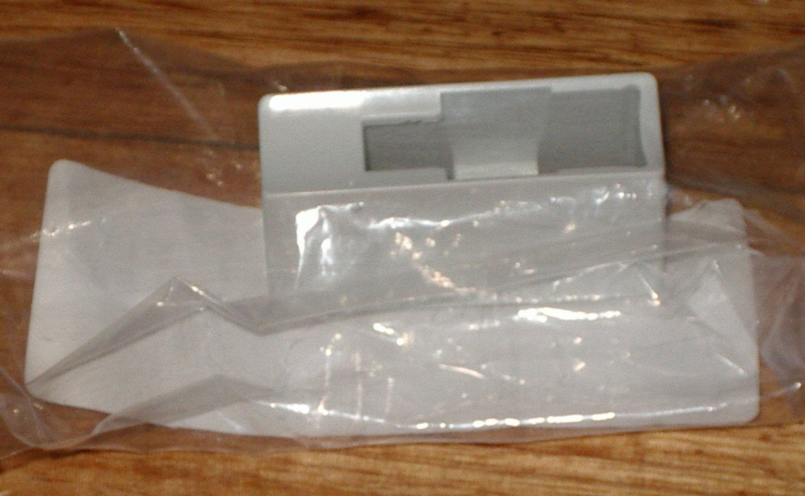 Westinghouse and Simpson White Refrigerator Handle Pedestal Mounting Support - Part Number 1443893