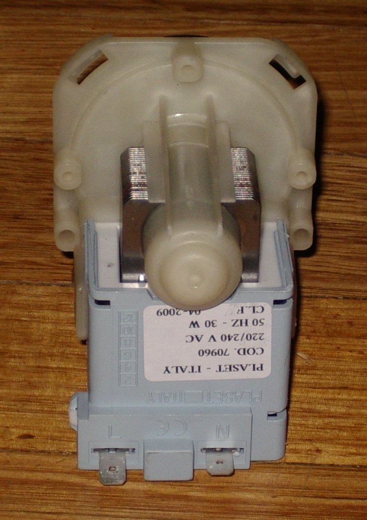 Universal Magnetic Style Electric Pump Motor Body - Part Number UNI204A for Washing Machines