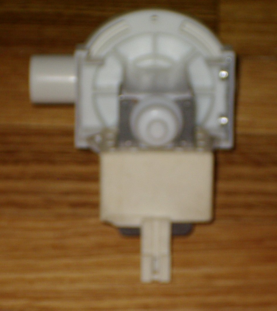 Universal Hanning 220 - 230VAC 50Hz Magnetic Pump Motor with Plug - Part SP083A