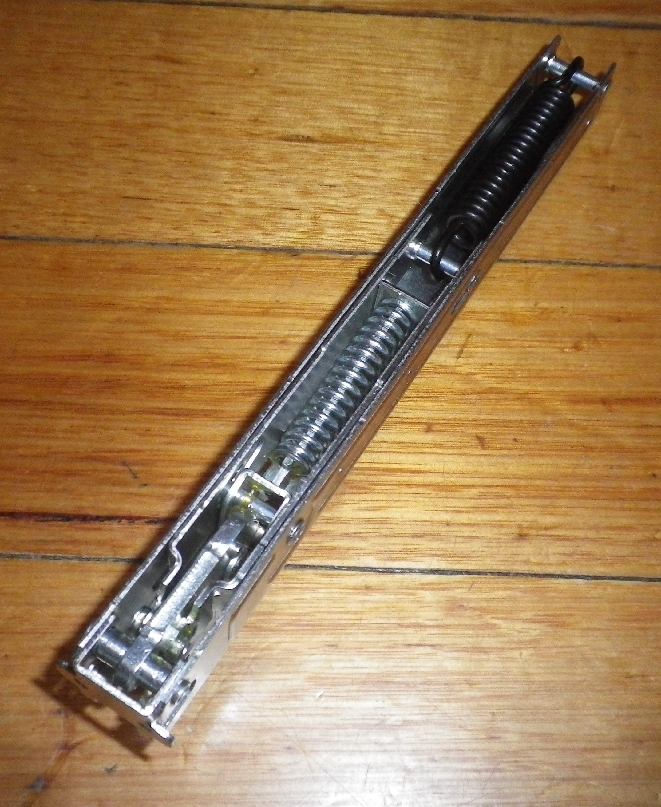 Westinghouse & Chef Oven Hinge Replacement - Genuine Part #0045001075