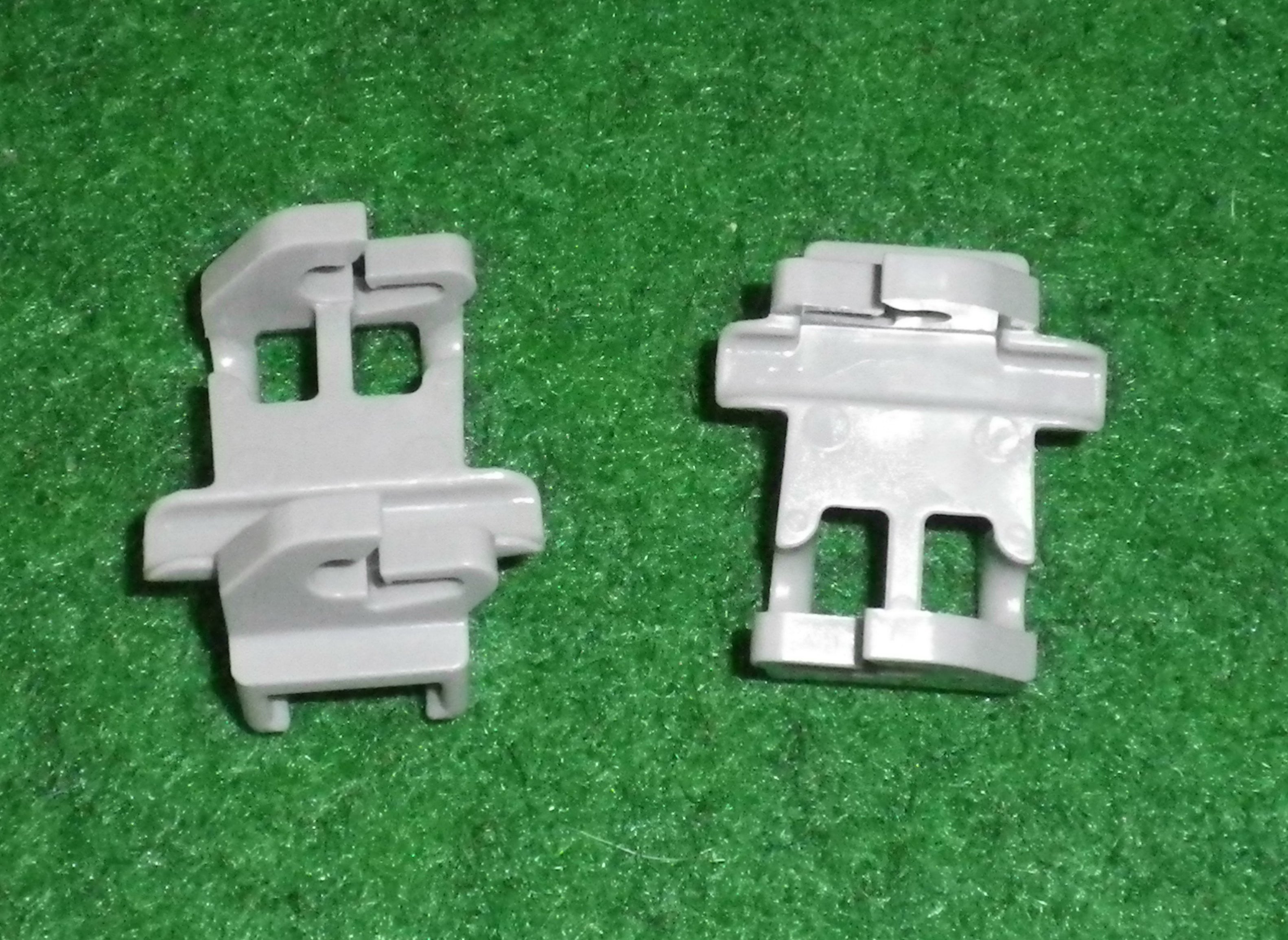 Bosch SMS and SMU Series Dishwasher Upper Basket Rack Clips (Pack of 2) - Part # 611474