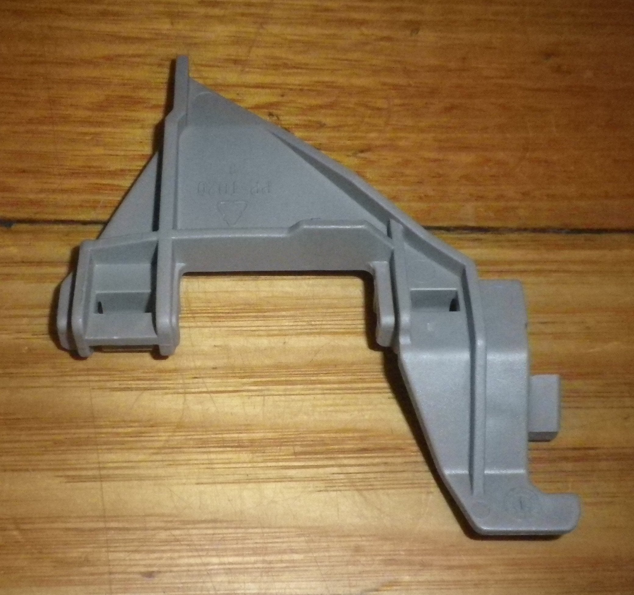 High - Quality Bosch SGI, SGS, SGU Series Dishwasher Lower Basket Front Triangular Stop Clip - Part Number 601260