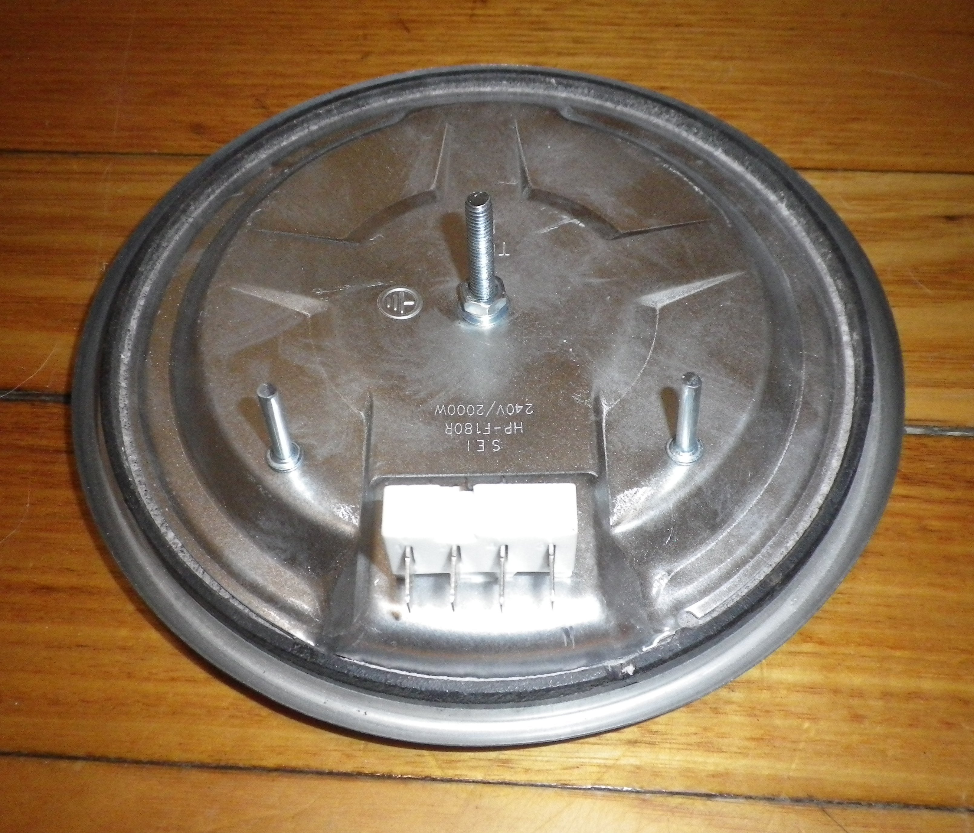 Westinghouse Chef 180mm High-Profile 2000W Solid Wire-in Hotplate - Part # OV029-4P