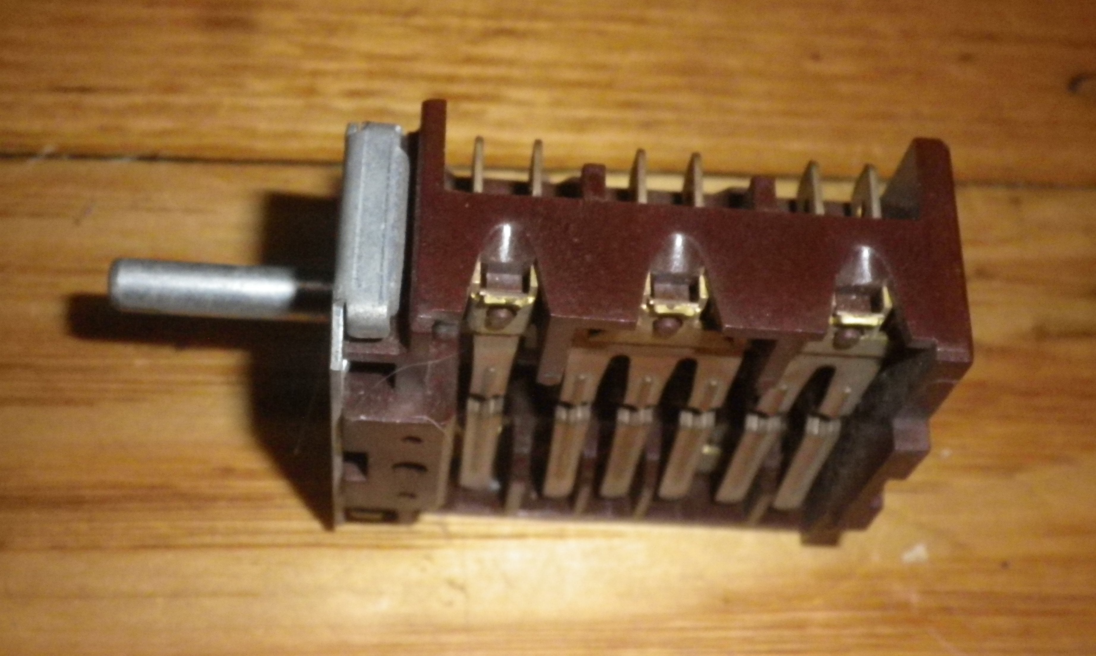 7 Position Control Switch for Ceramic Hotplates - Ego Replacement Part # 46.27262.50
