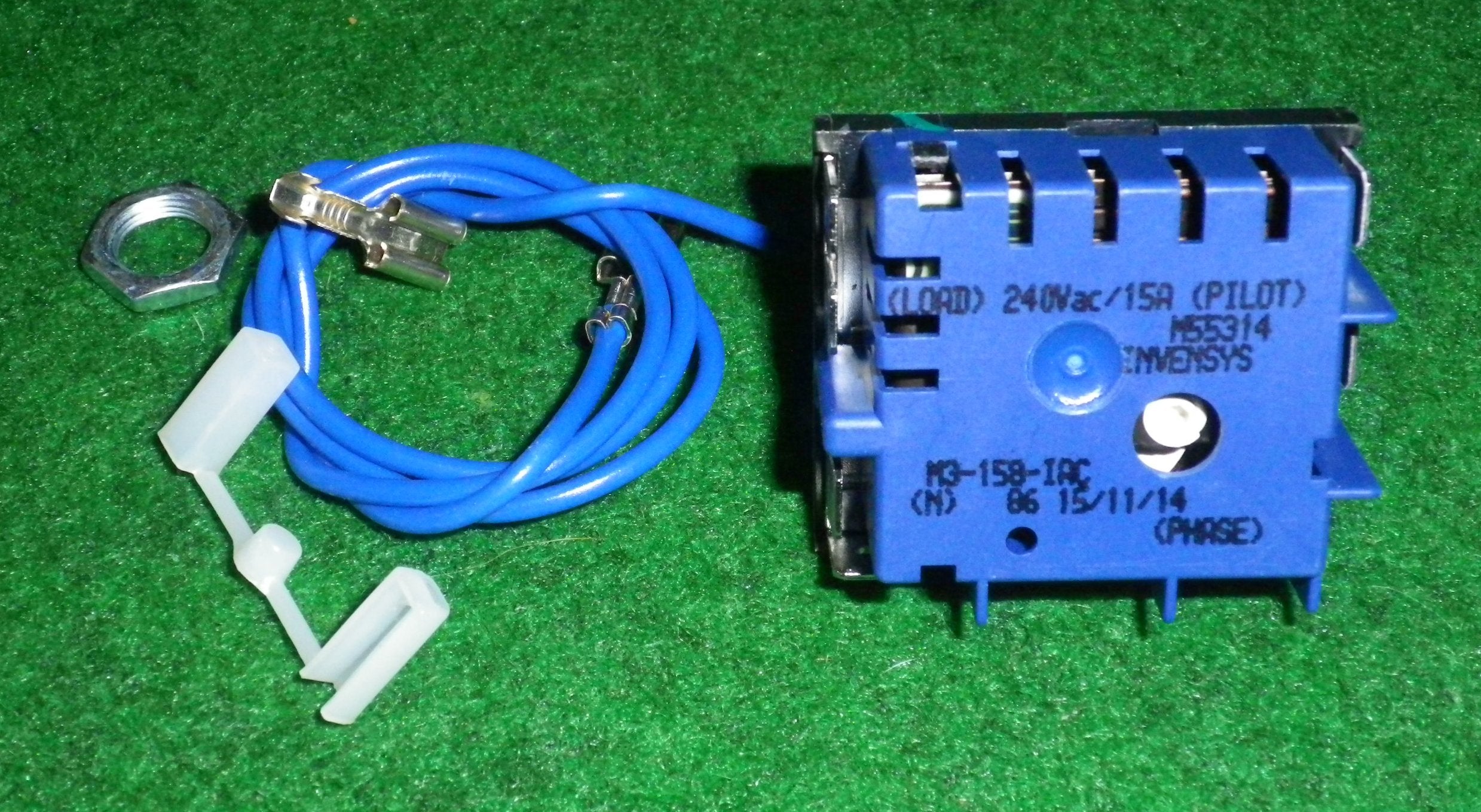 Fisher & Paykel Universal Simmerstat Control - FP471526P, M3 - 158K for Stoves
