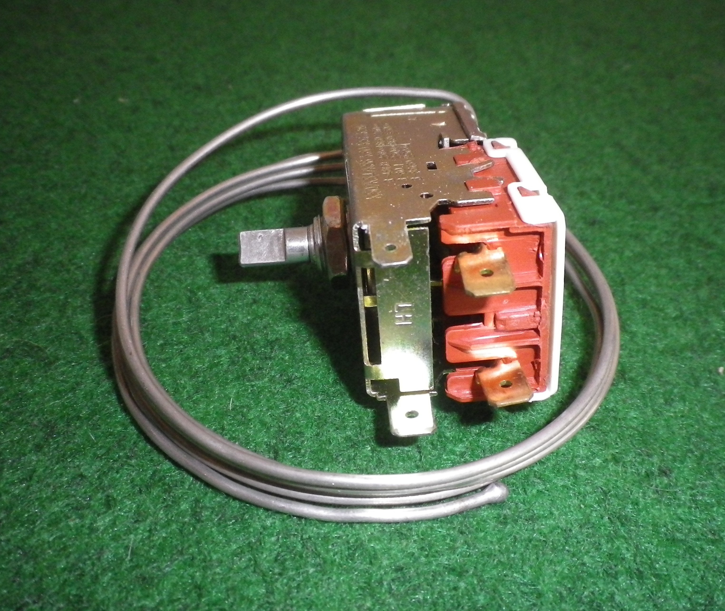 Universal Thermostat Kit for Display Cabinet Refrigerators - Model # UN53126, K50 - P1125