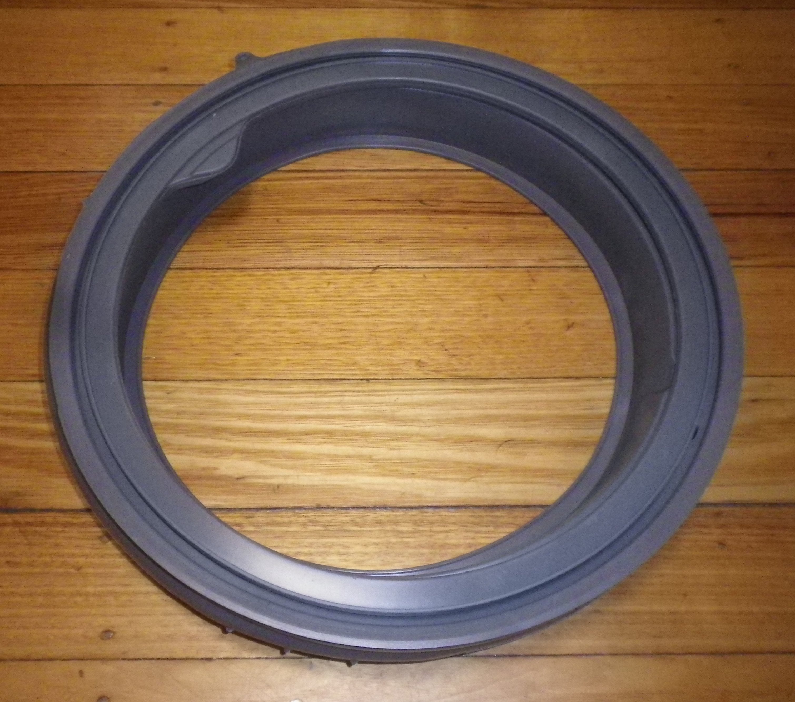 Ariston N84WAU Front Loader New - Style Door Gasket, Part # C00638189