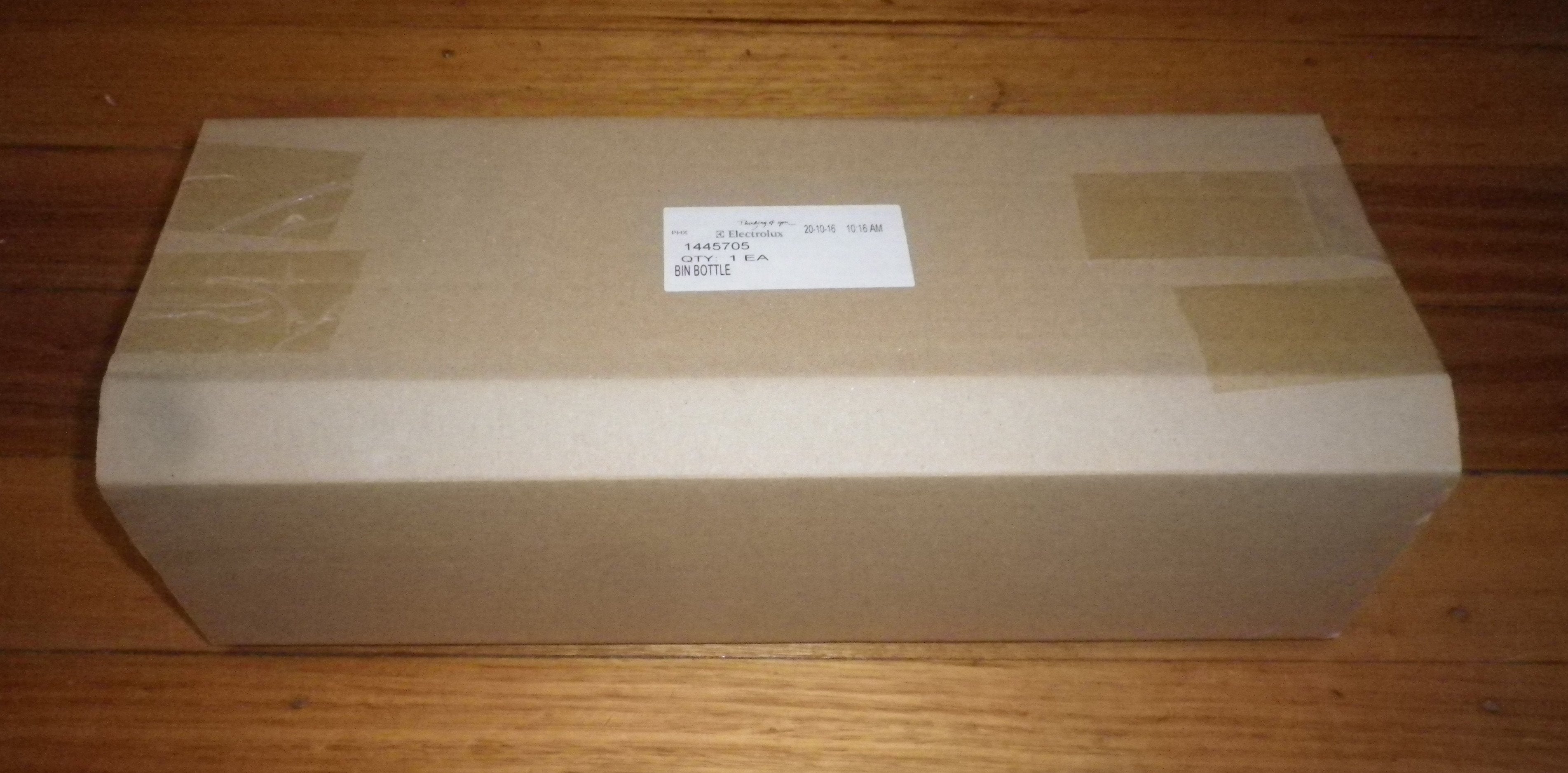 Westinghouse WSE6100 Fridge Door Bottle Shelf - Part No. 1445705