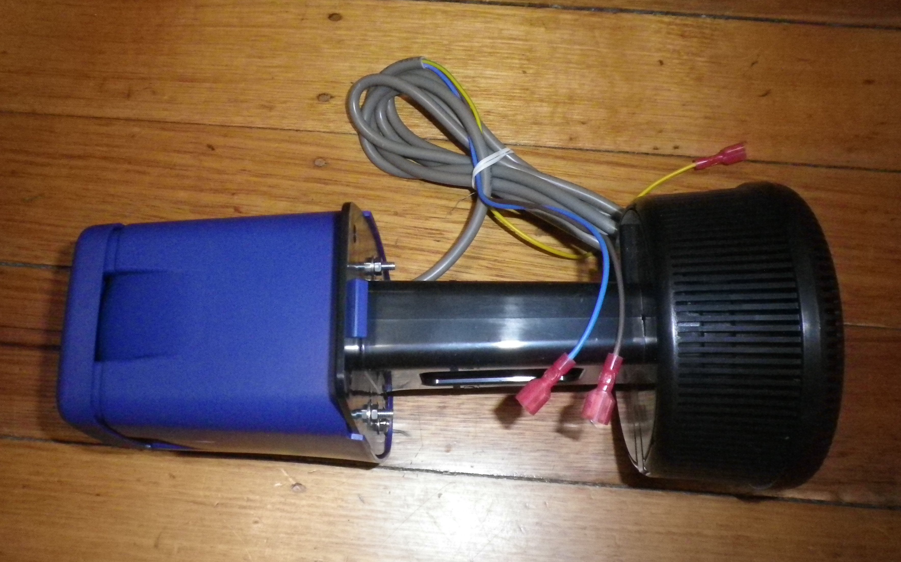 Universal SuperPump for Evaporative Coolers - High - Capacity Water Pump with 38 Litres per Minute Flow, Part # SP380