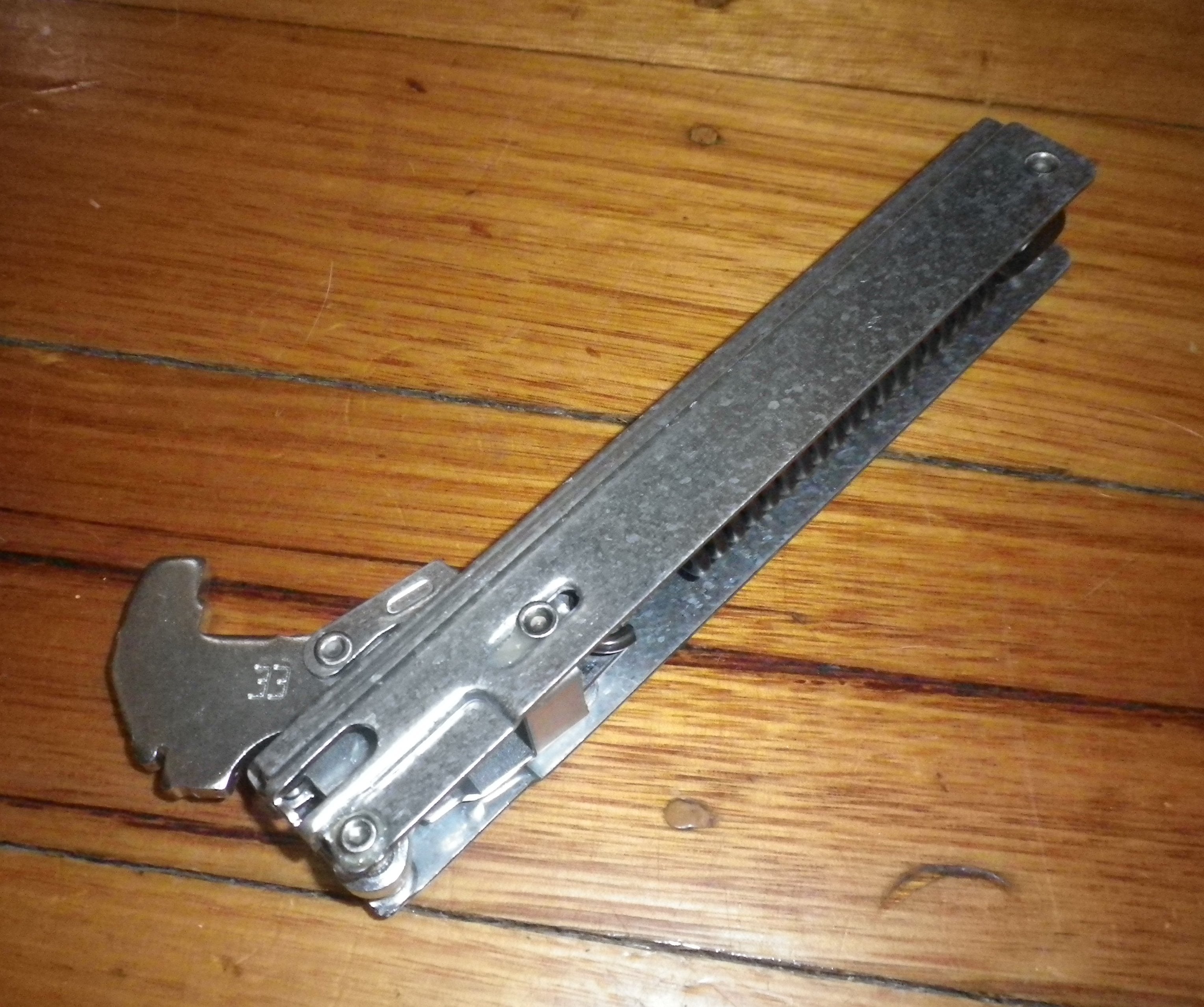 European Oven Door Hinge - Part # BMT095 for Technika, Linea & More