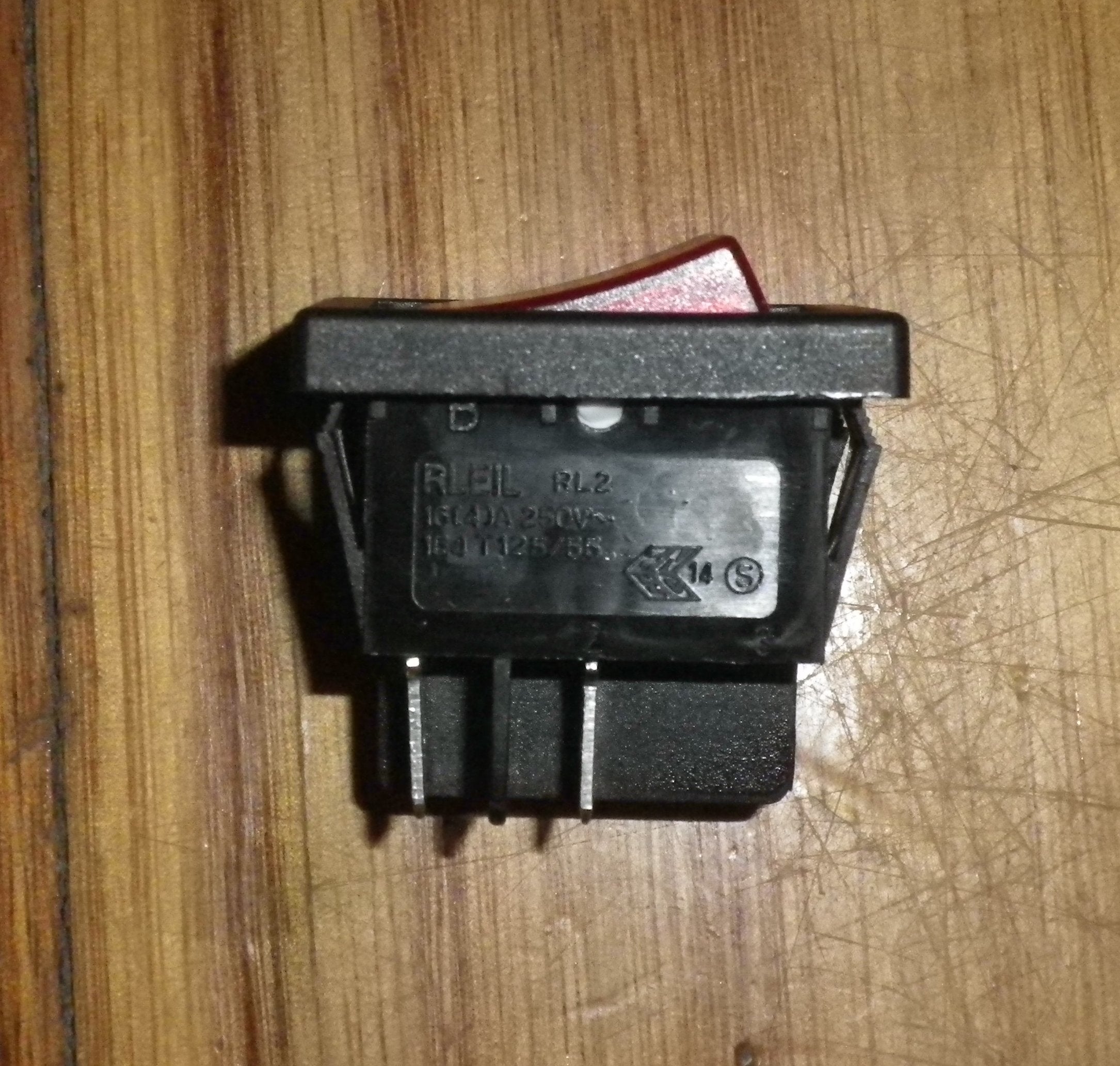8 Amp Red Lit Double Pole Single Throw (DPST) Rocker Switch - Product Part # A31H