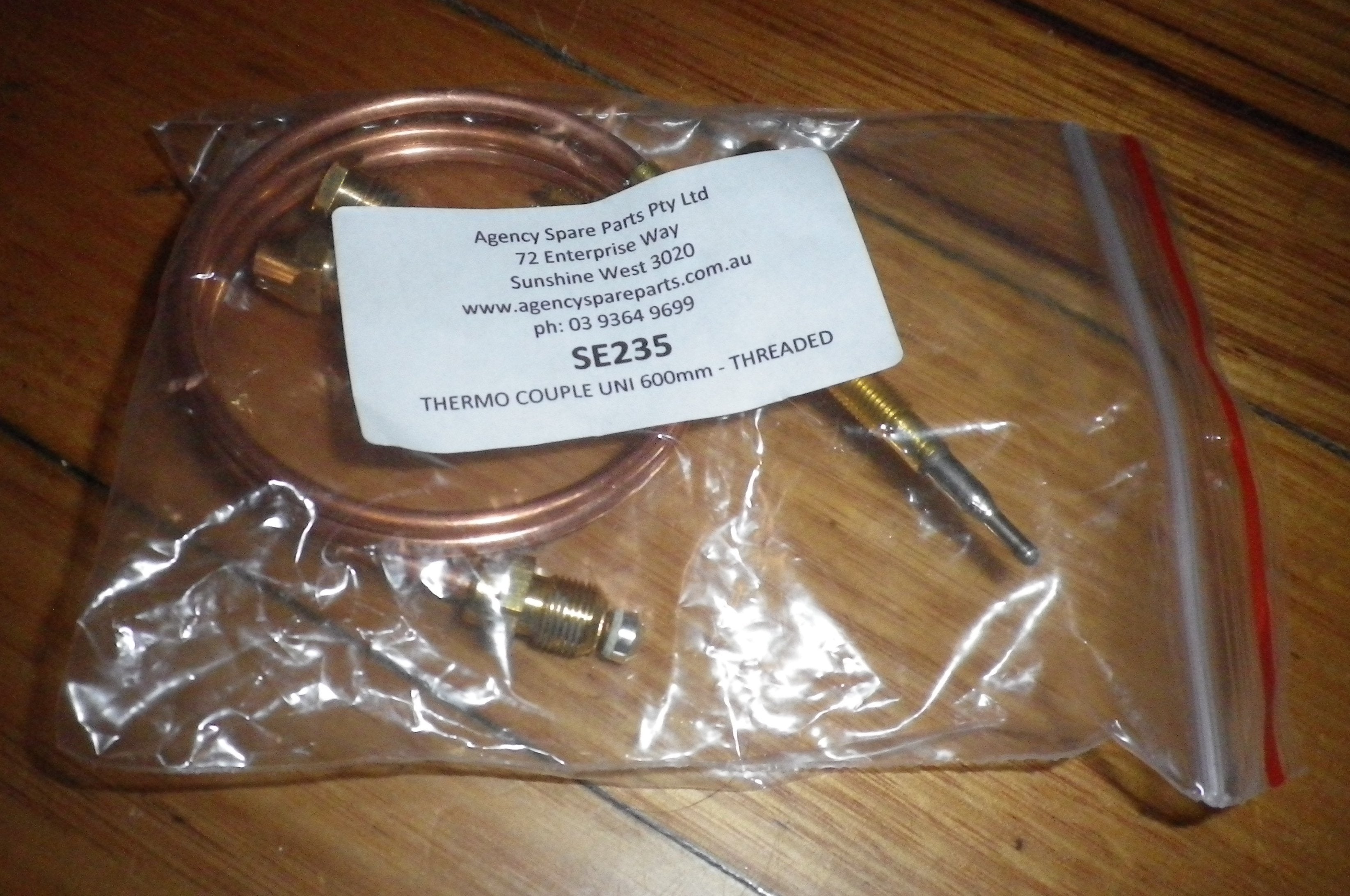 Universal 600mm Gas Hot Water System Threaded Thermocouple with Brass Adaptor Nuts - Part Number SE235