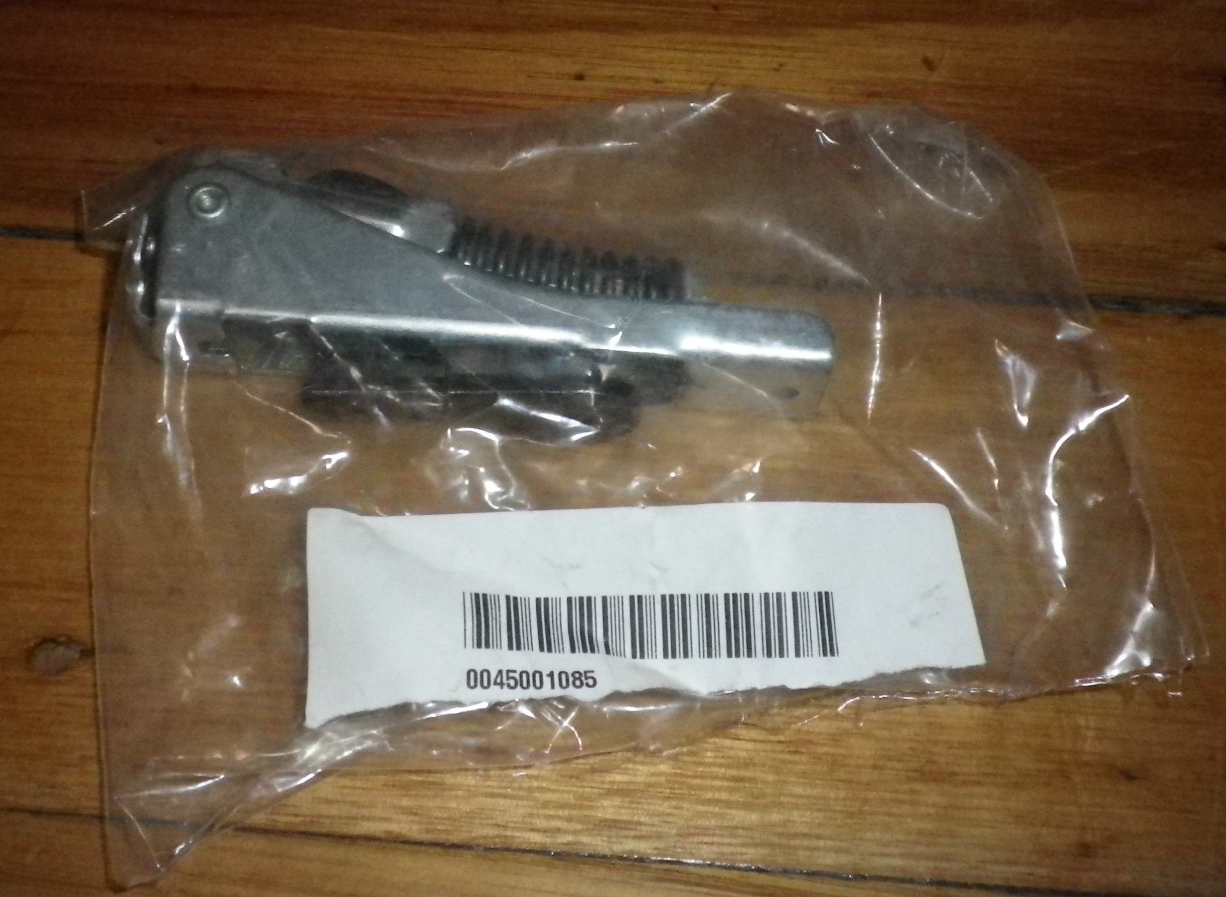 Westinghouse Chef Grill Right-Hand Door Hinge - Genuine Part #0045001085