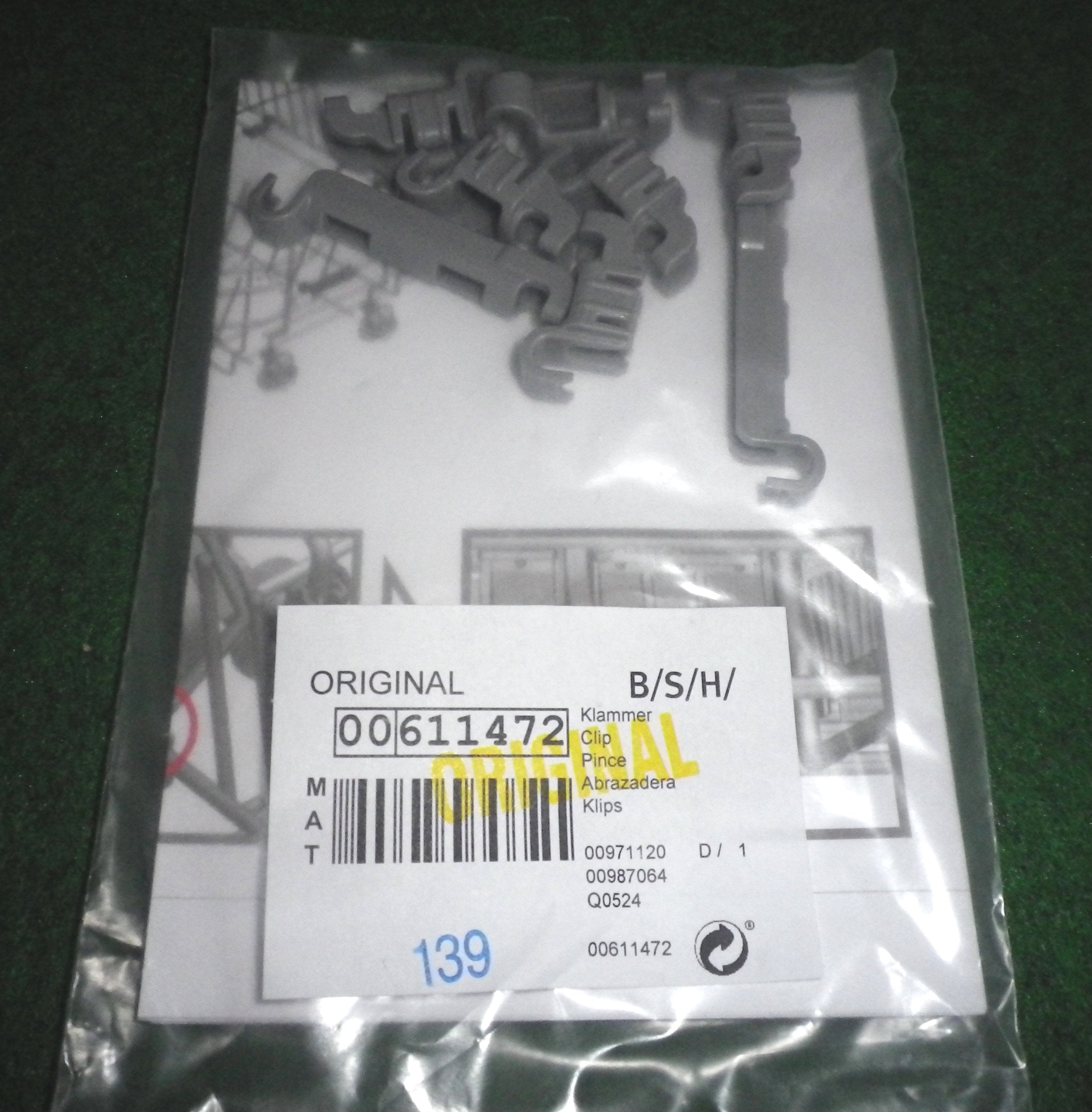 Bosch Dishwasher Lower Basket Rack Replacement Clips - 8 Pieces per Packet, Part # 611472