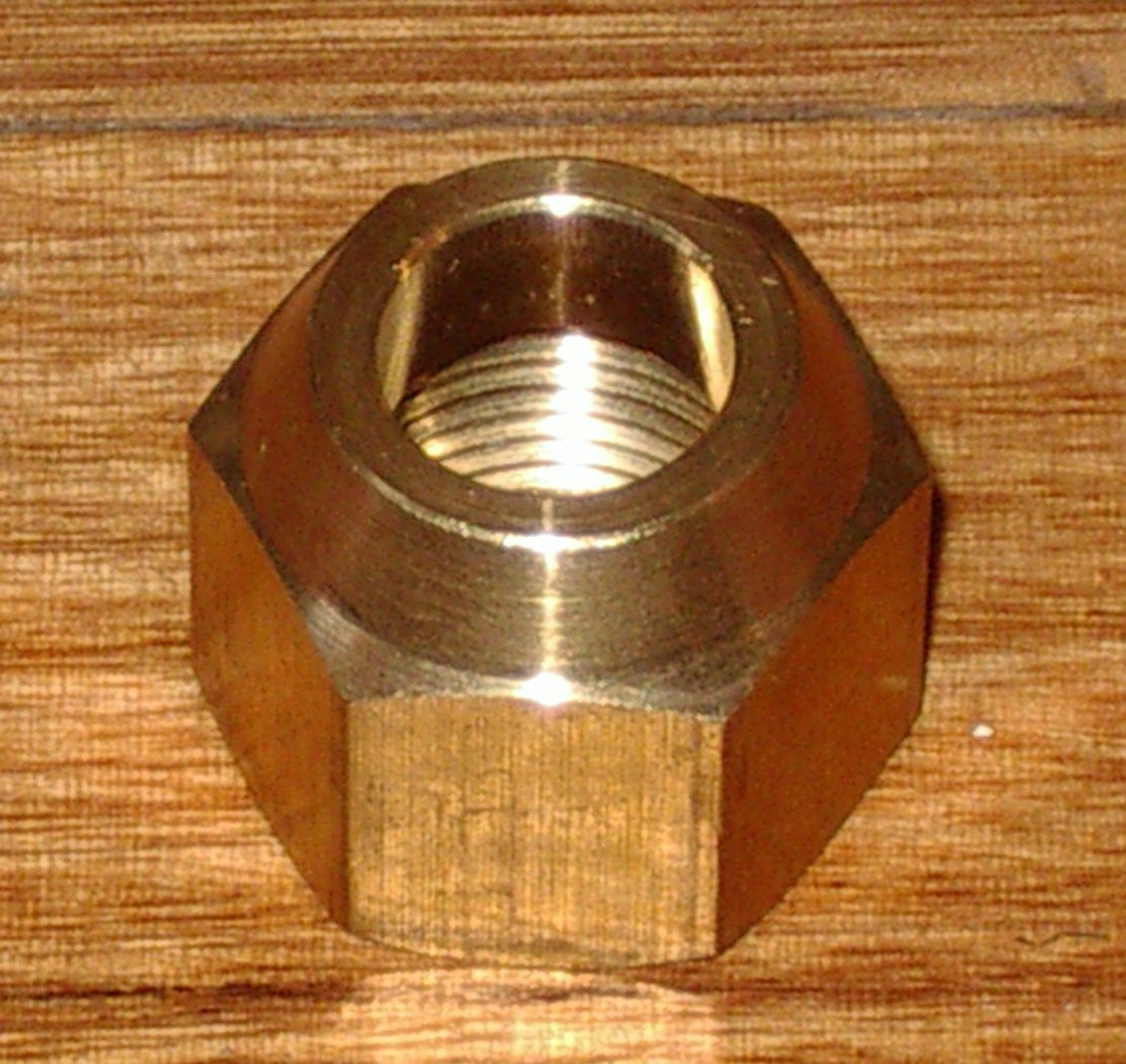 High - Quality Brass 1/4 to 1/2 Flare Reducing Union Kit with Nuts - RF702KIT
