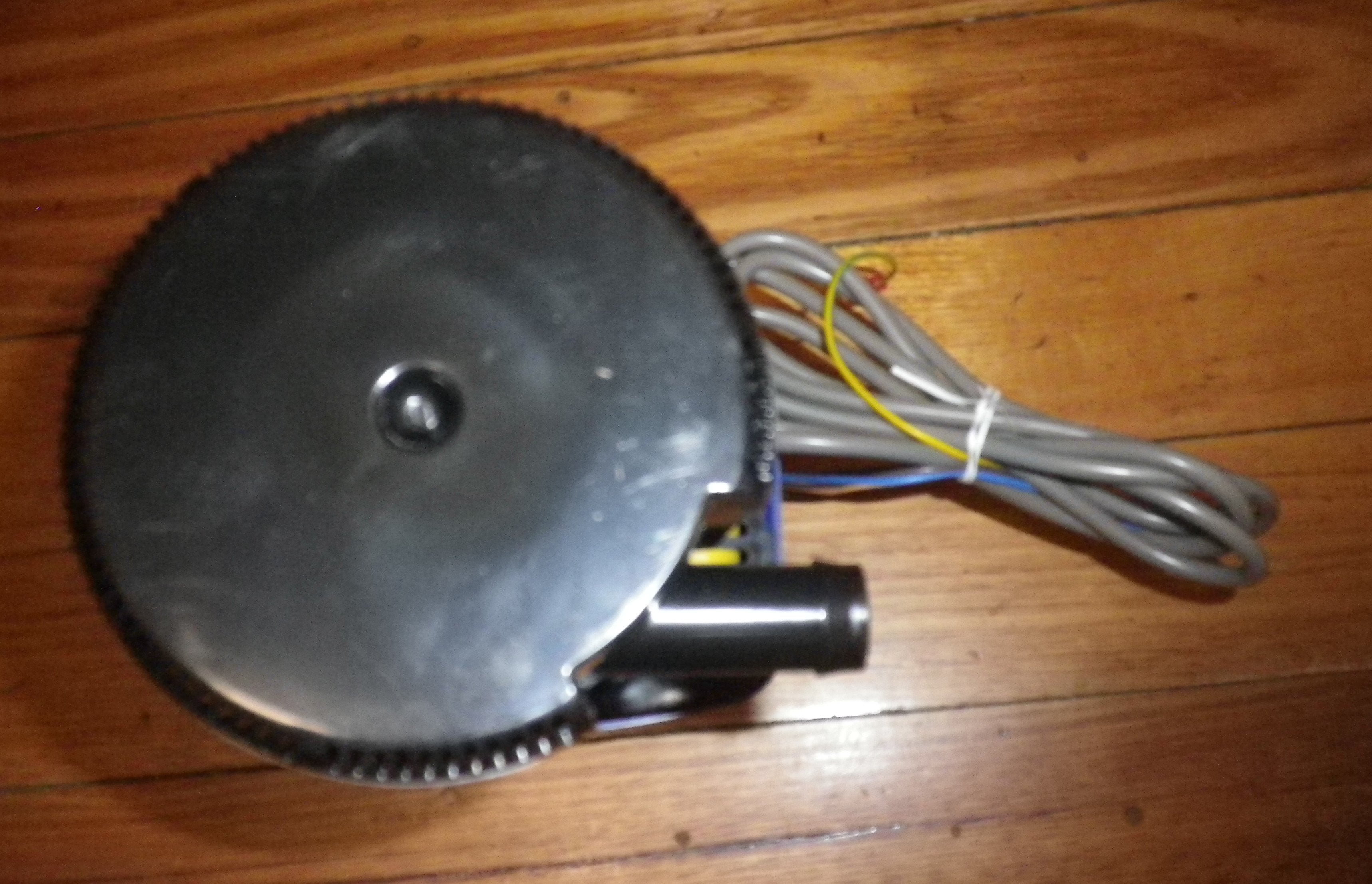 Universal SuperPump for Evaporative Coolers - High - Capacity Water Pump with 38 Litres per Minute Flow, Part # SP380