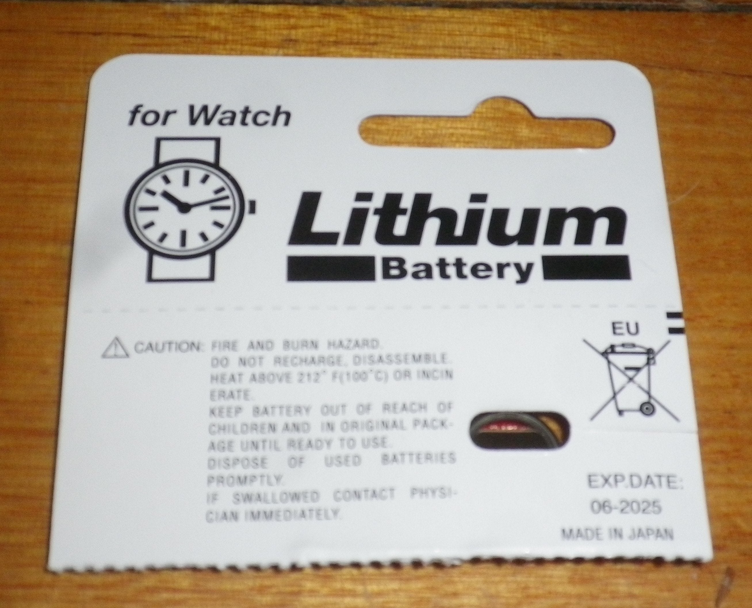 High - Quality 3 Volt CR1216 Lithium Coin Battery for Watches and Motherboards