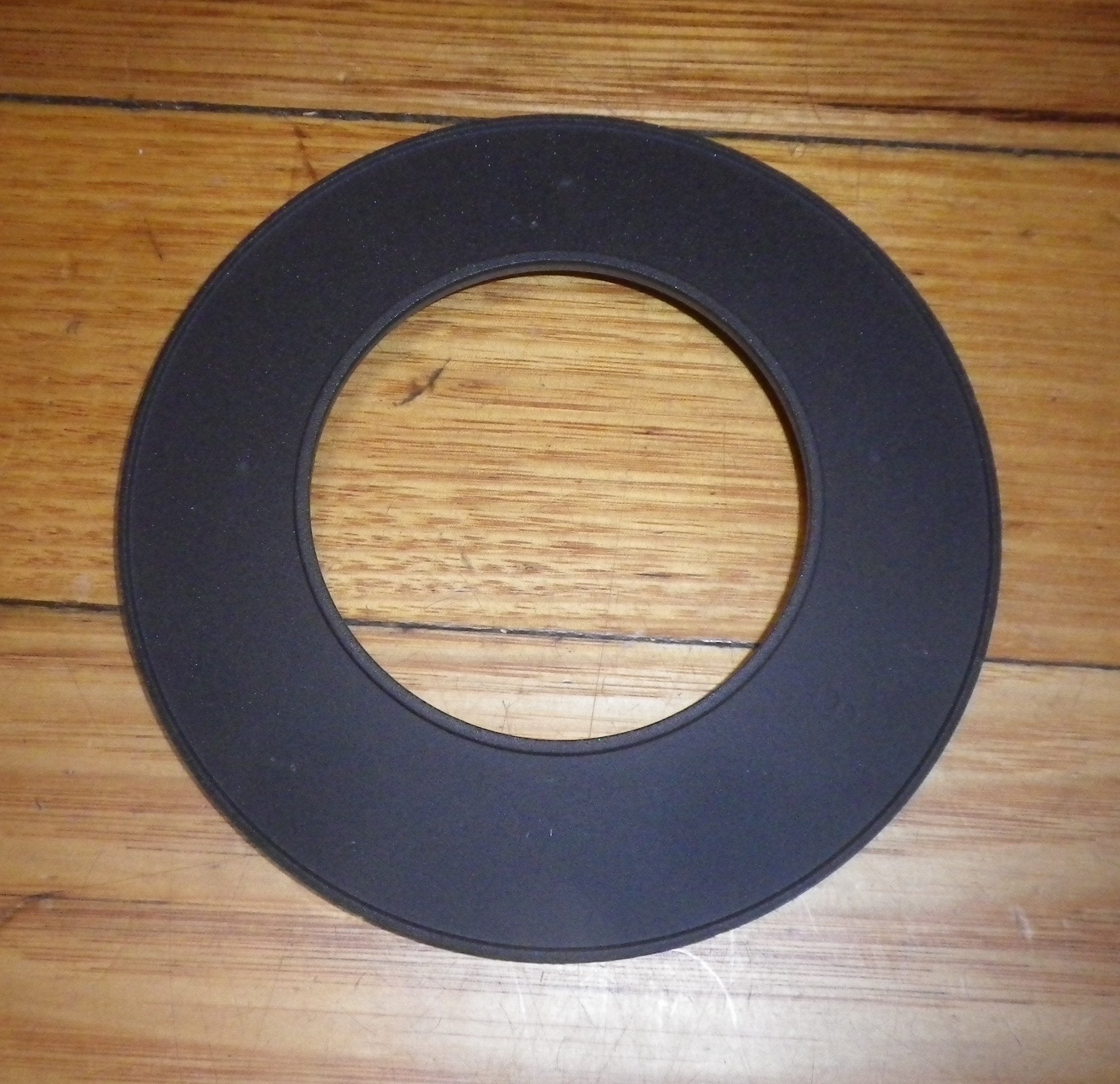 AEG and Electrolux Compatible Large Matt Black Outer Wok Burner Cap for Gas Stoves - 7KW, 132mm Diameter, Part # 140142482011