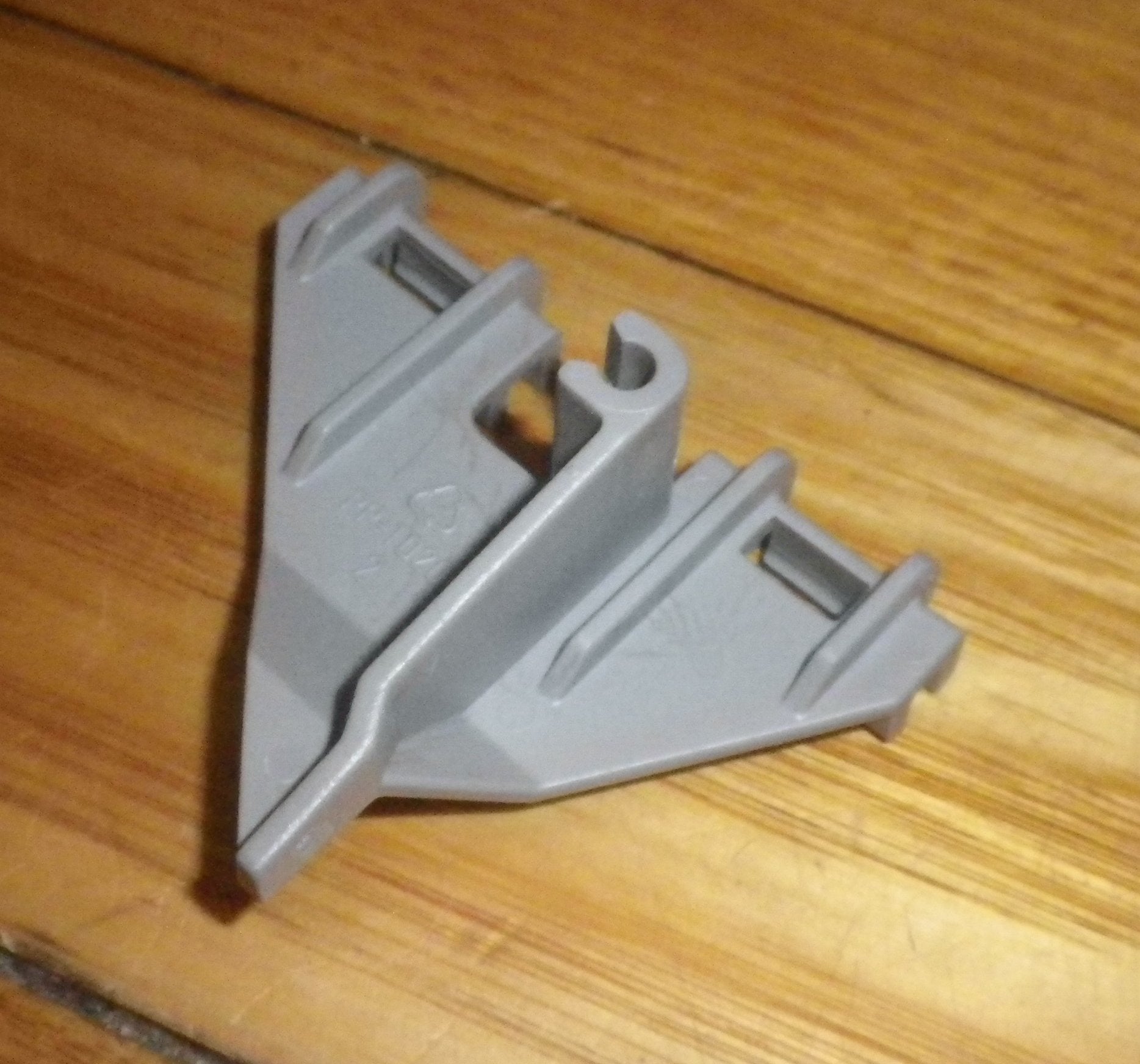Bosch SGI, SGS, SGU Series Lower Dishwasher Basket Stop Clip - Part # 188108