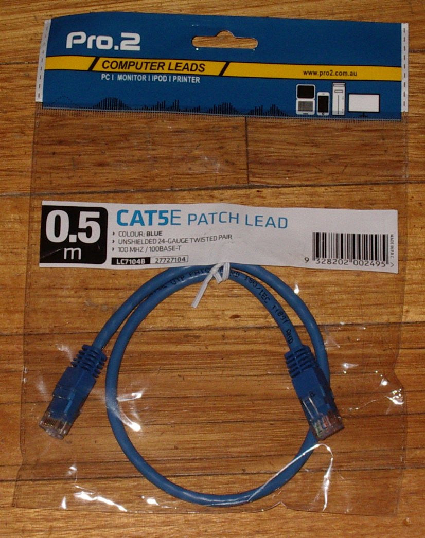 0.5-metre Blue CAT5E RJ45 to RJ45 Network Computer Cable - Part # LC7104B