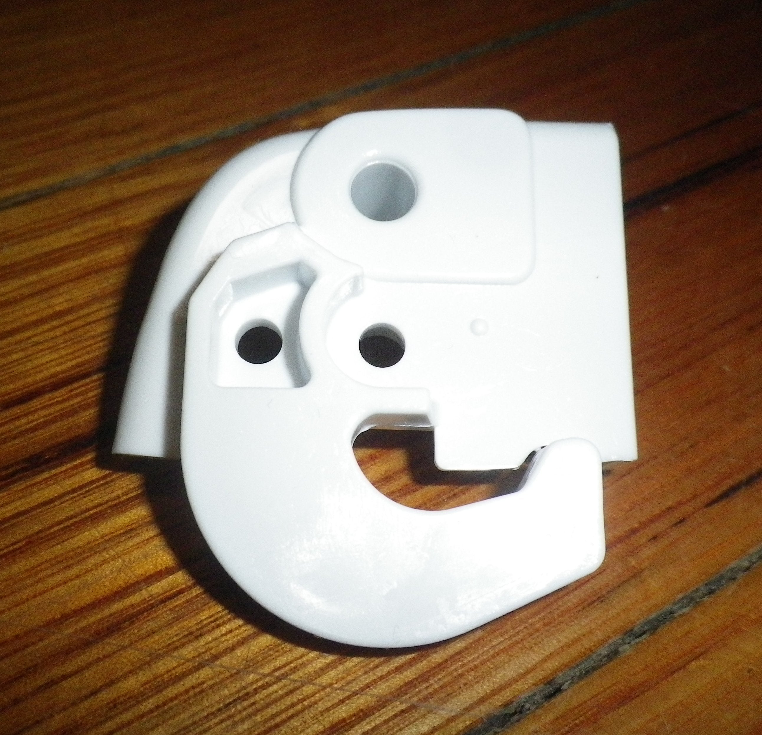 Fisher & Paykel Refrigerator Early White Right-Hand Door Closing Hook Stop Component - Part Number FP842241
