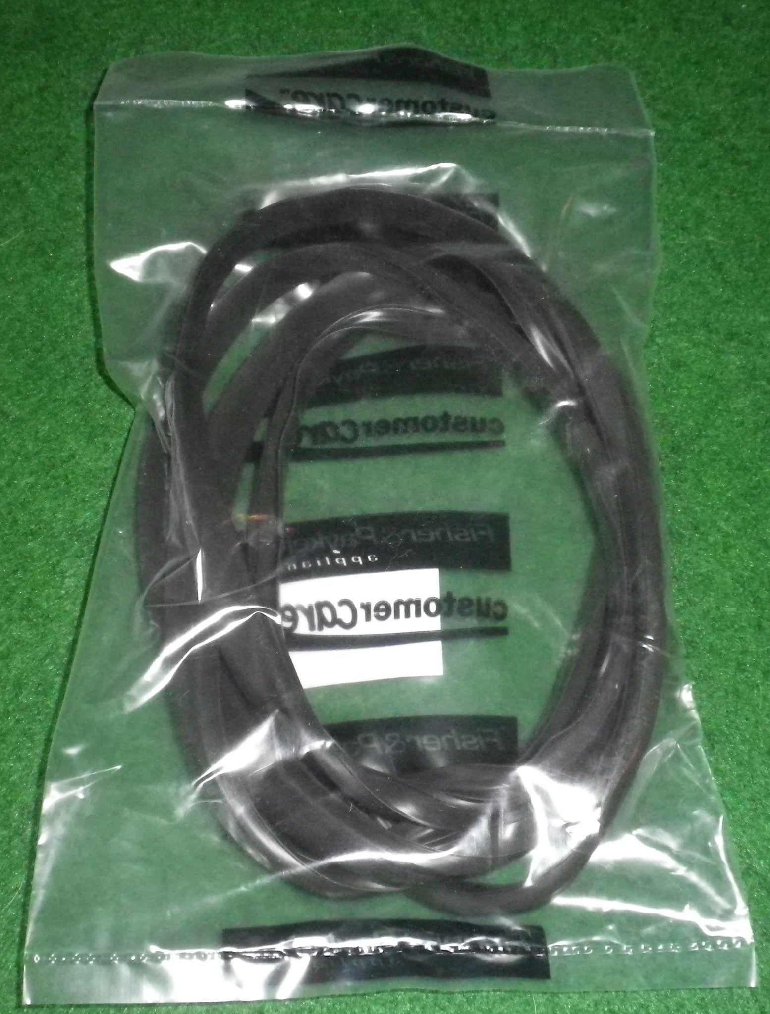 Fisher & Paykel BI603 Series One-Piece Oven Door Seal - Part # FP542554