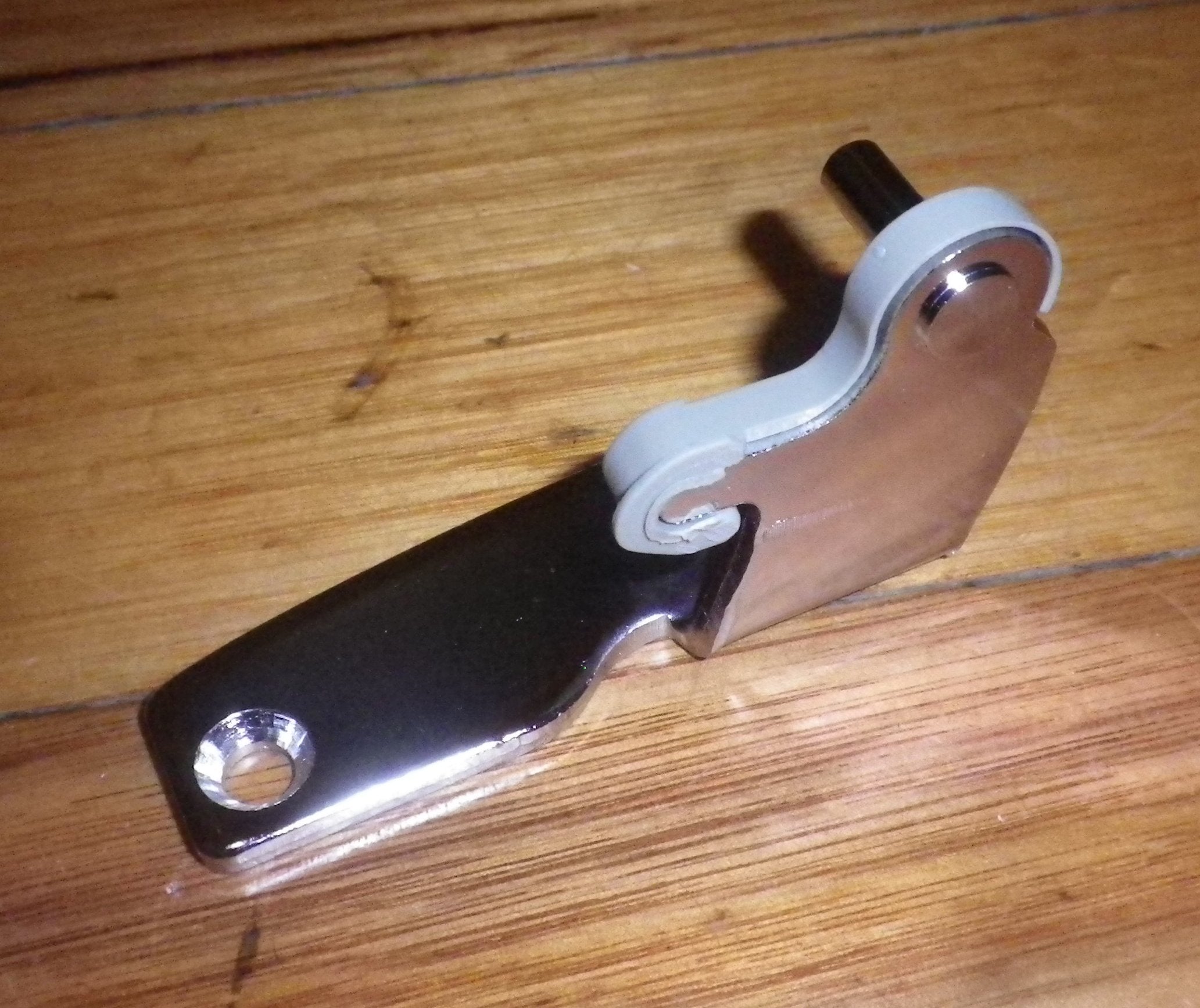 Fisher & Paykel Refrigerator Grey Right-Hand Door Hinge and Closing Cap - Replacement Part # FP881288