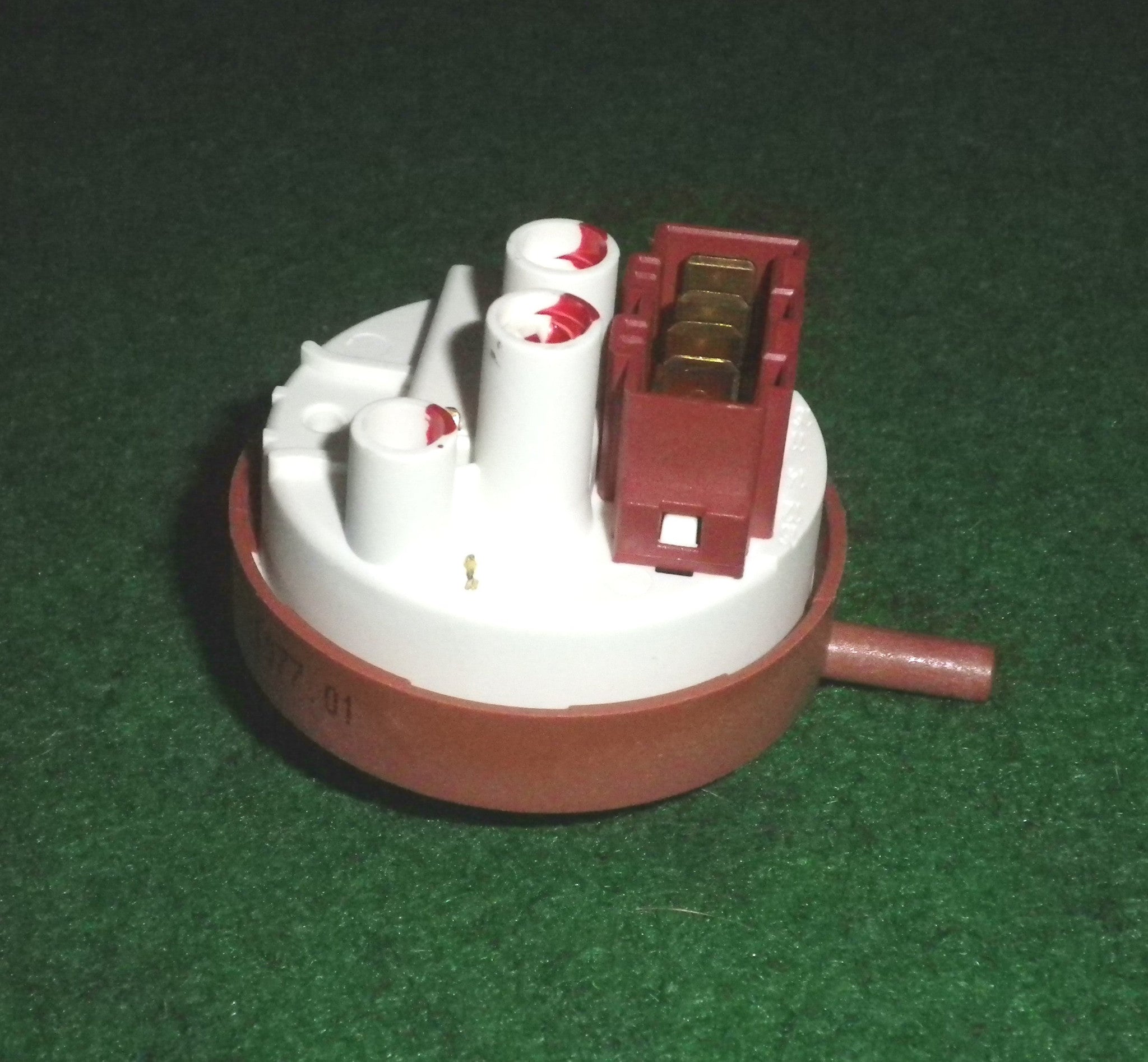 High - Quality Ariston Front Loader Washer Pressure Switch 70 - 45 - 330, Part A110327