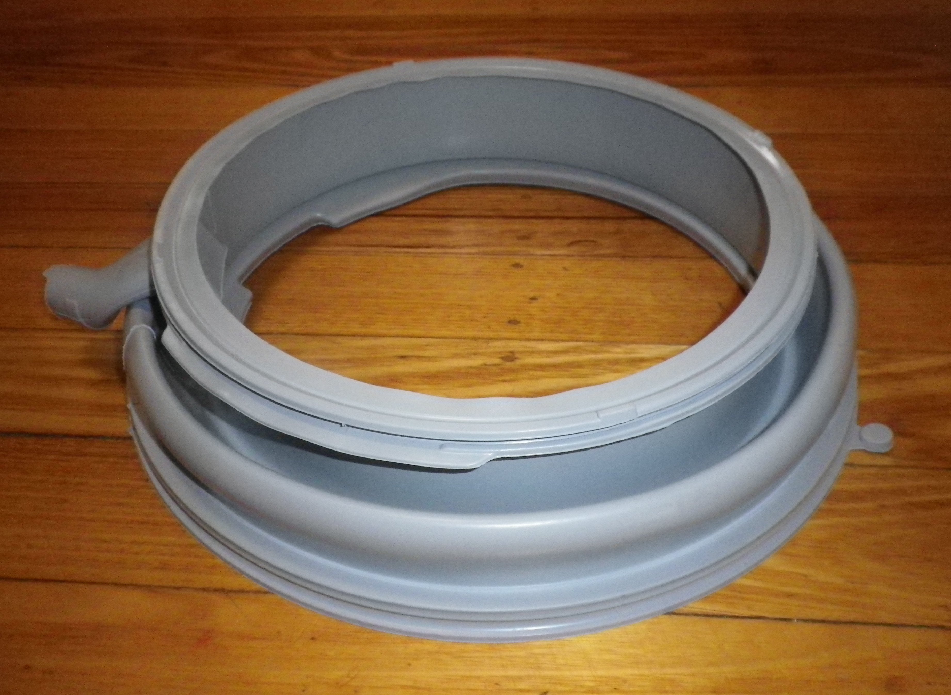 Bosch Logixx 8 Front Loading Washing Machine Large Door Gasket with Additional Tube - Replacement Part # 772658
