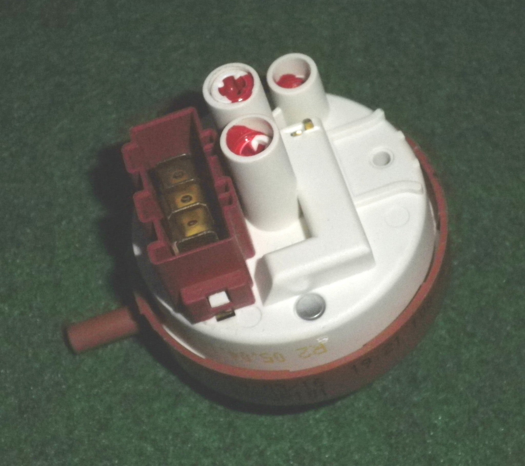 Ariston Front Loading Washing Machine Pressure Switch 100 - 75 - 380 - Genuine Part Number A096880