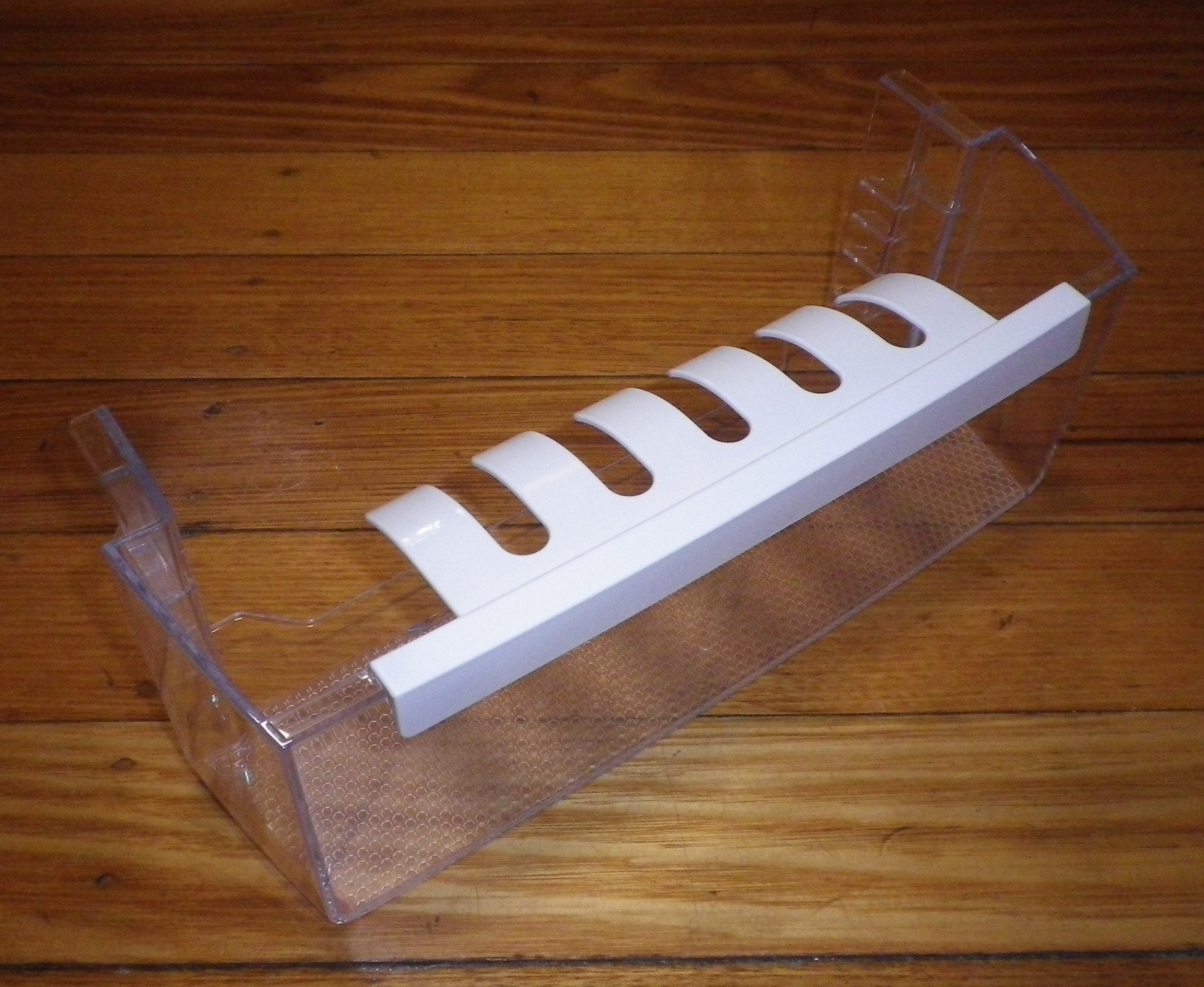 Westinghouse WQE Deep Fridge Door Shelf with Fingers - Part 140049535036