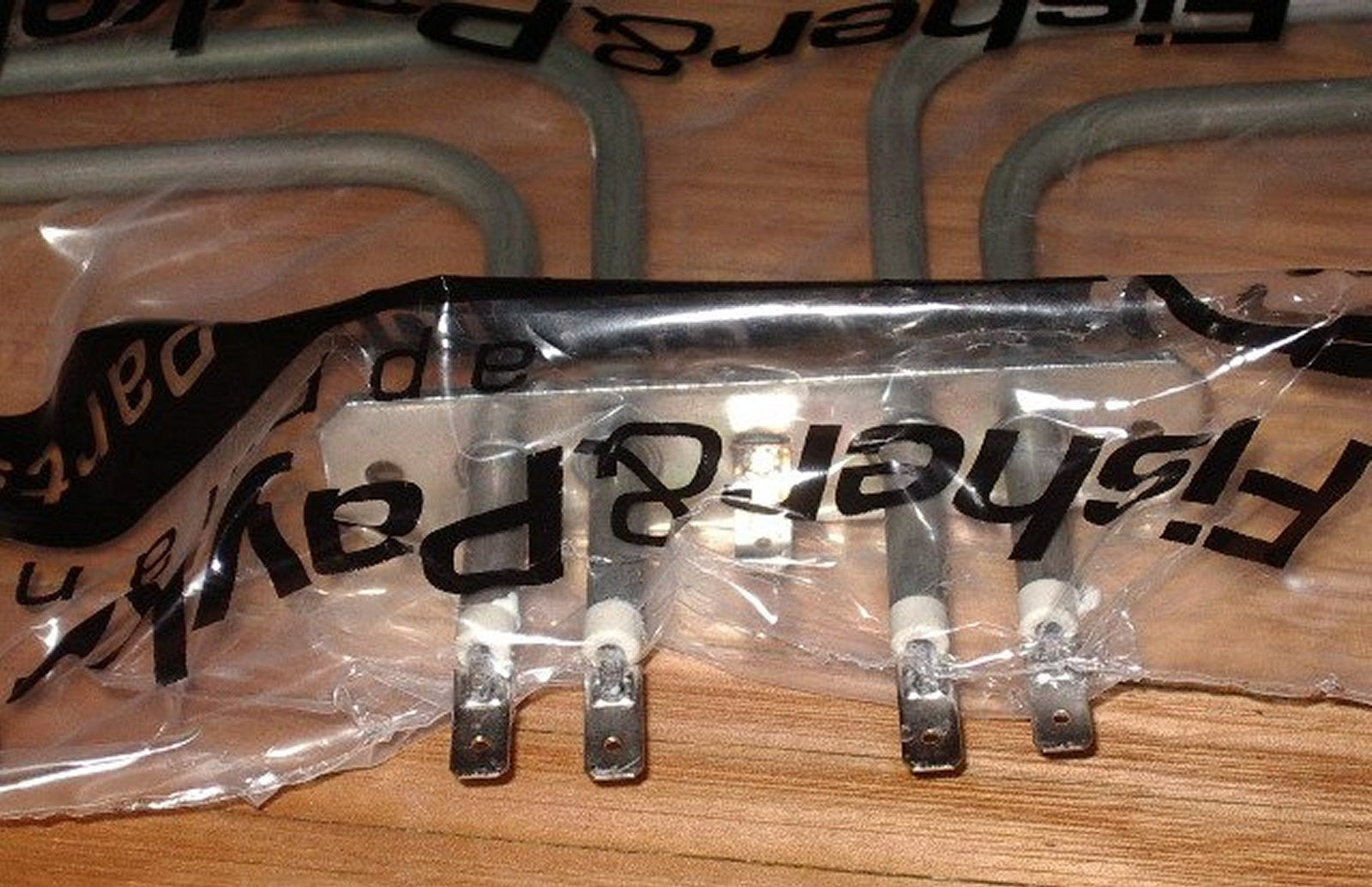 Fisher & Paykel 3300W Dual Grill Element - FP447750P for BI600, BI601, BI602