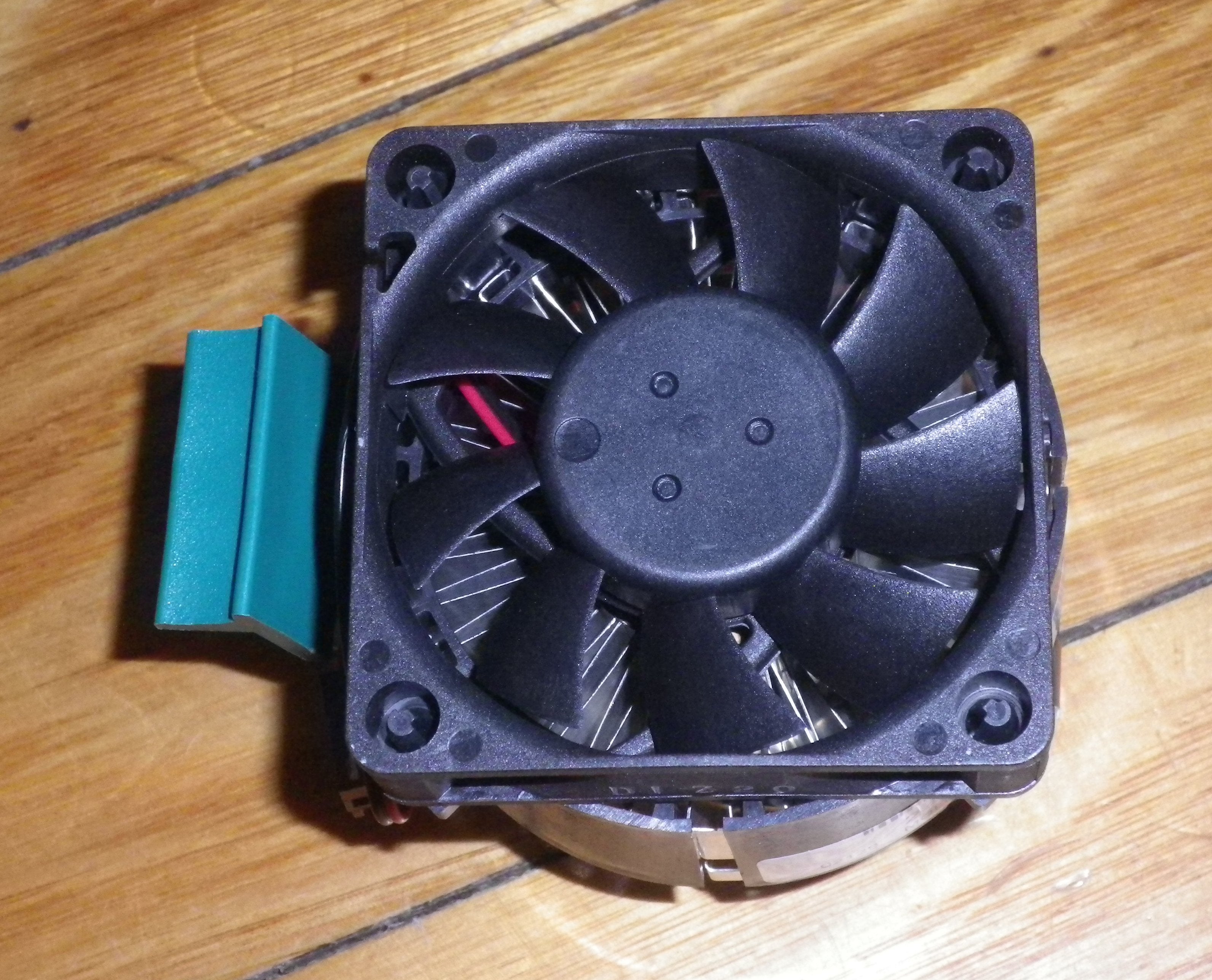 60mm CPU Cooling Fan and Heat Dissipating Heatsink Designed for Socket 478 Pentium IV Processors - Part Number FAN160