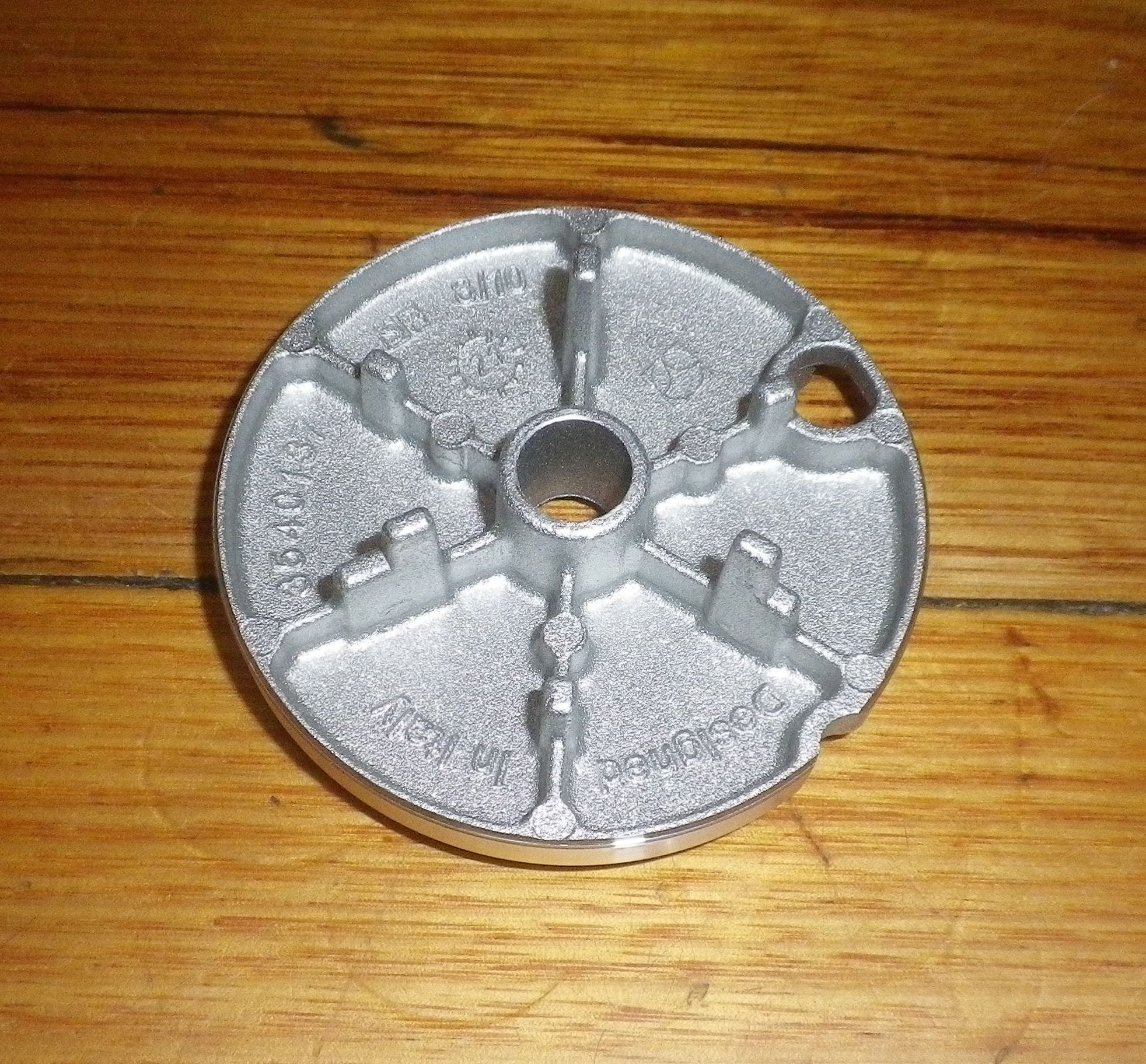 Westinghouse WFEP SC, DSD Series Medium Gas Stove Burner Distributor - Replacement Part # 4055538542 for Cooktops and Stoves
