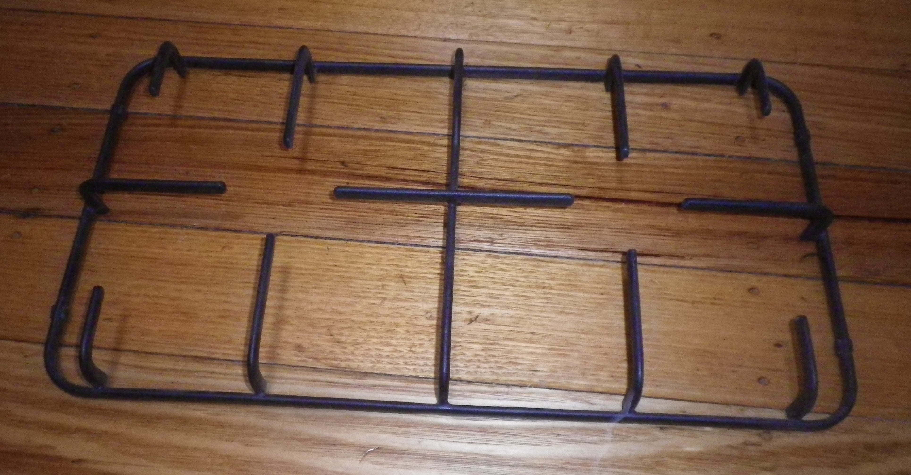 Standard Matt Trivet for Electrolux, Simpson & Chef Gas Stoves - Part # 305451500