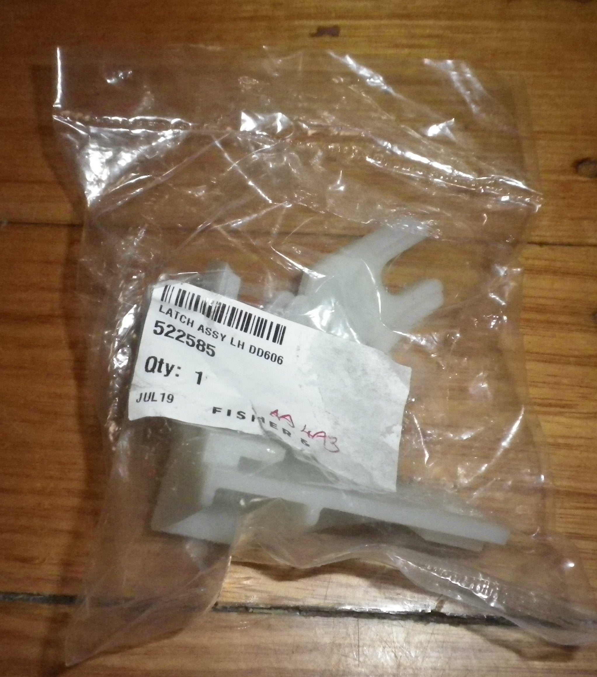 Fisher & Paykel DD606 Dishwasher Left-Hand Drawer Latch Assembly Replacement Part - FP522585 for Dishwasher Drawer