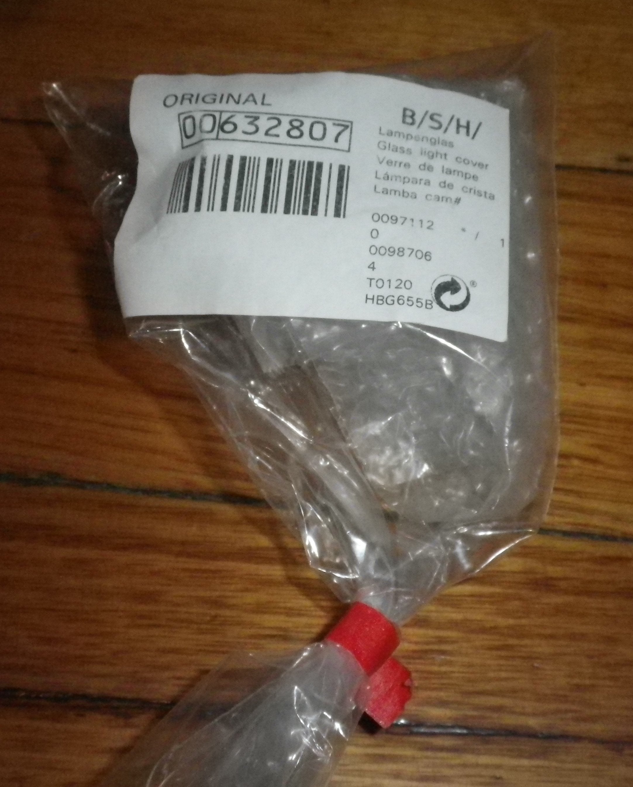 Bosch Frosted Glass Cover for Small Oven Lampholder - Part No. 632807