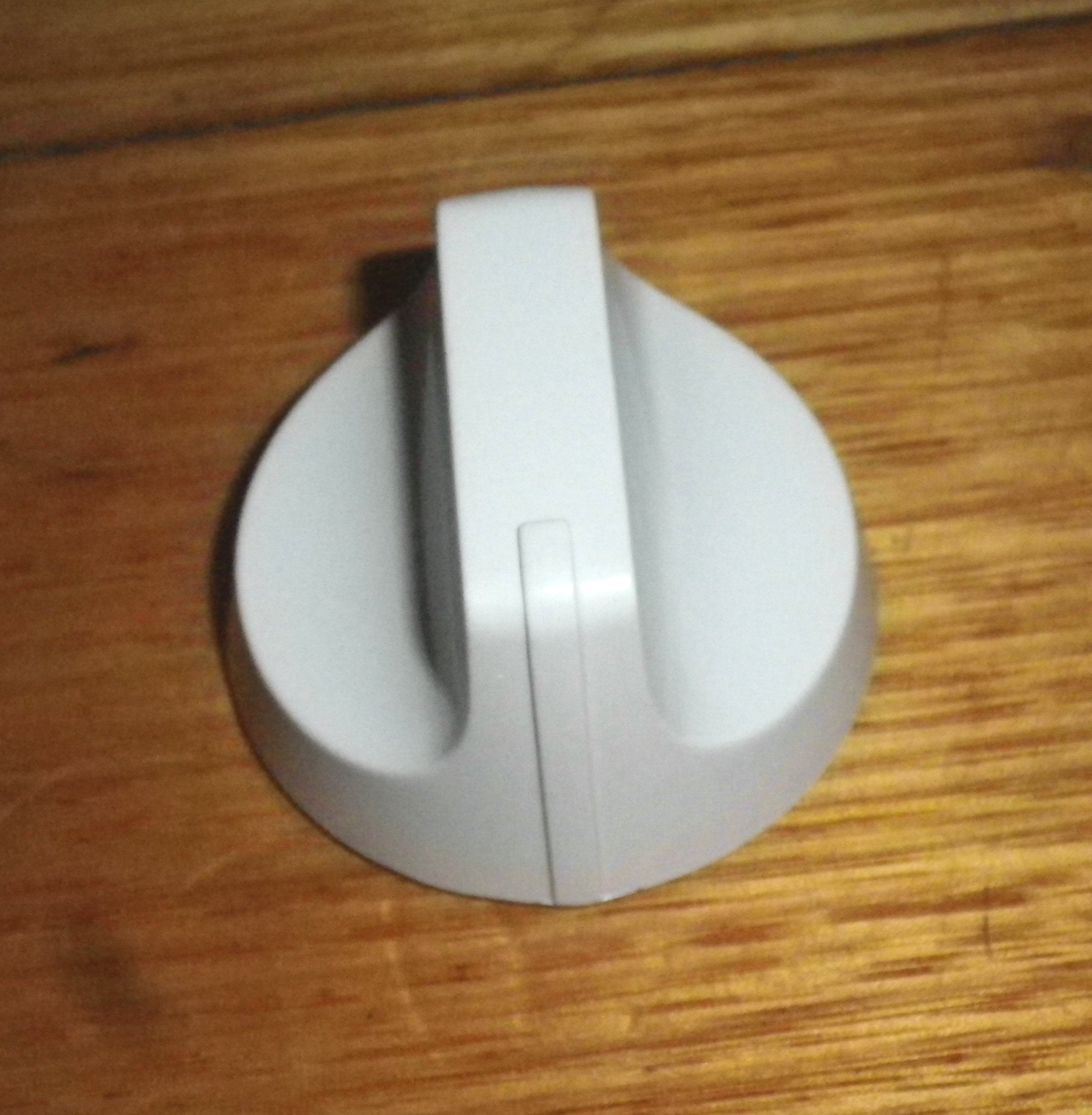 Westinghouse White Electric Stove Hotplate Control Knob - Genuine Replacement Part # 0019008175