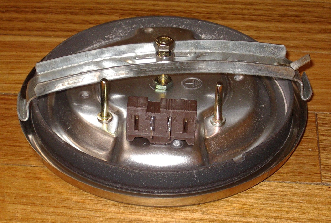 145mm Chef Solid Wire-in High - Profile 1500W Hotplate - Part # 0122004451