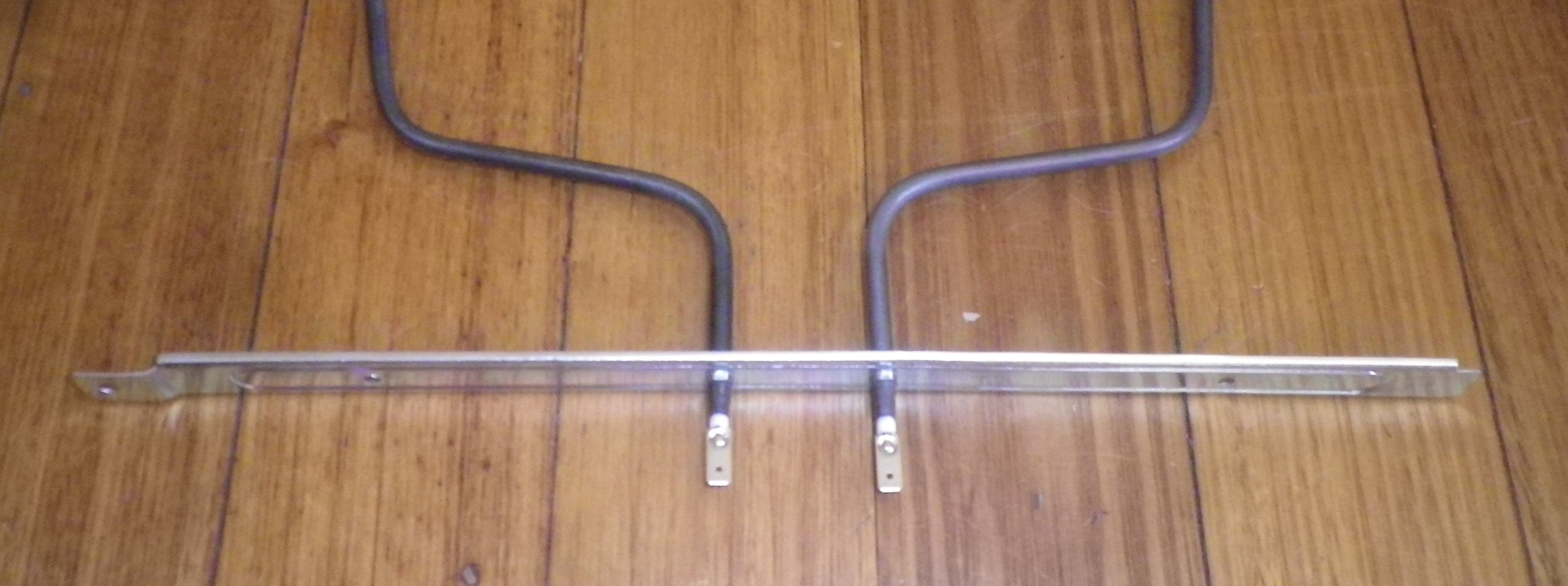 Whirlpool 1000-Watt Bottom Oven Heating Element - Part Number 481925928847