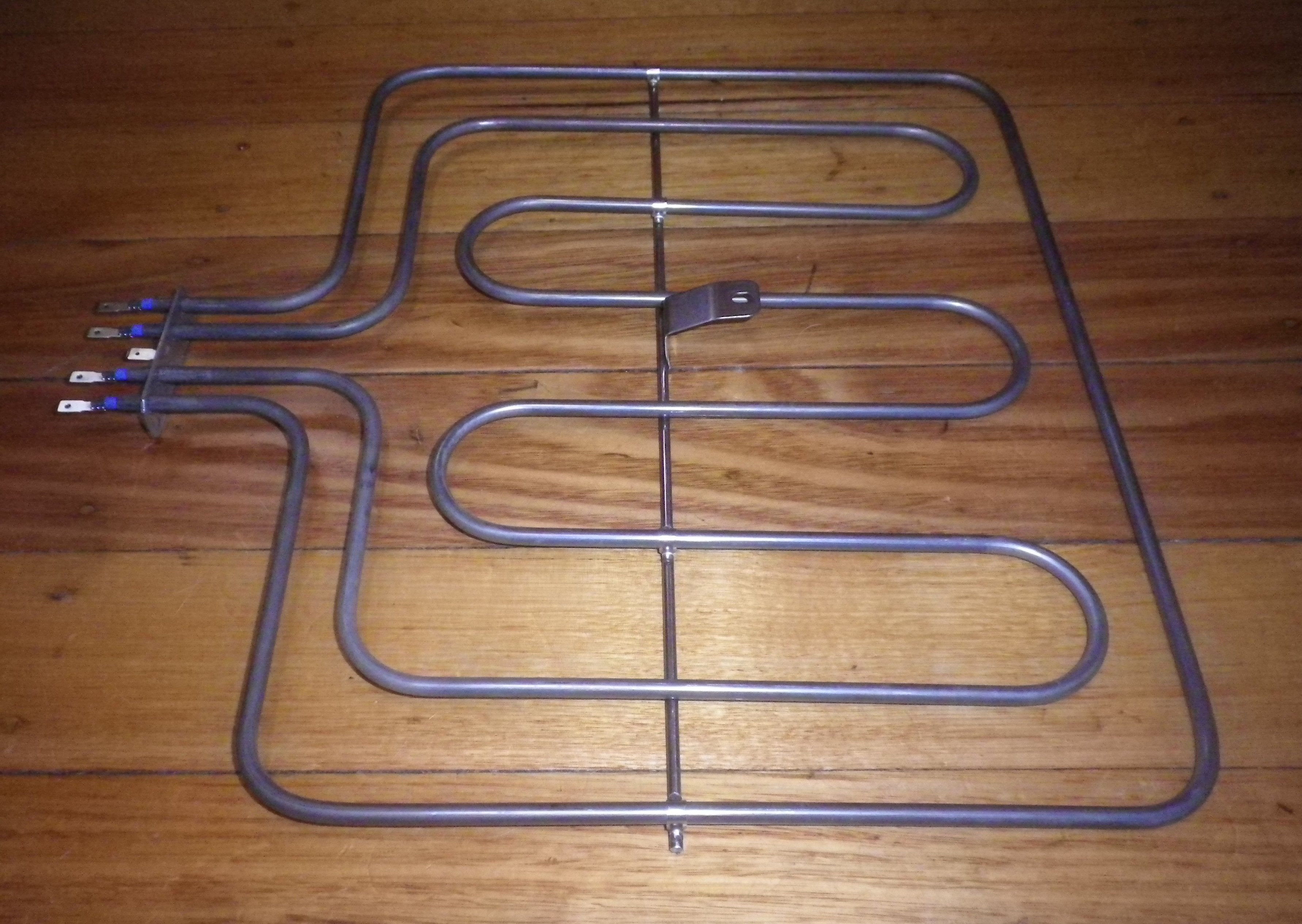 Everdure & Omega 1200/1400W Dual Top Oven/Grill Element - Part V32017630