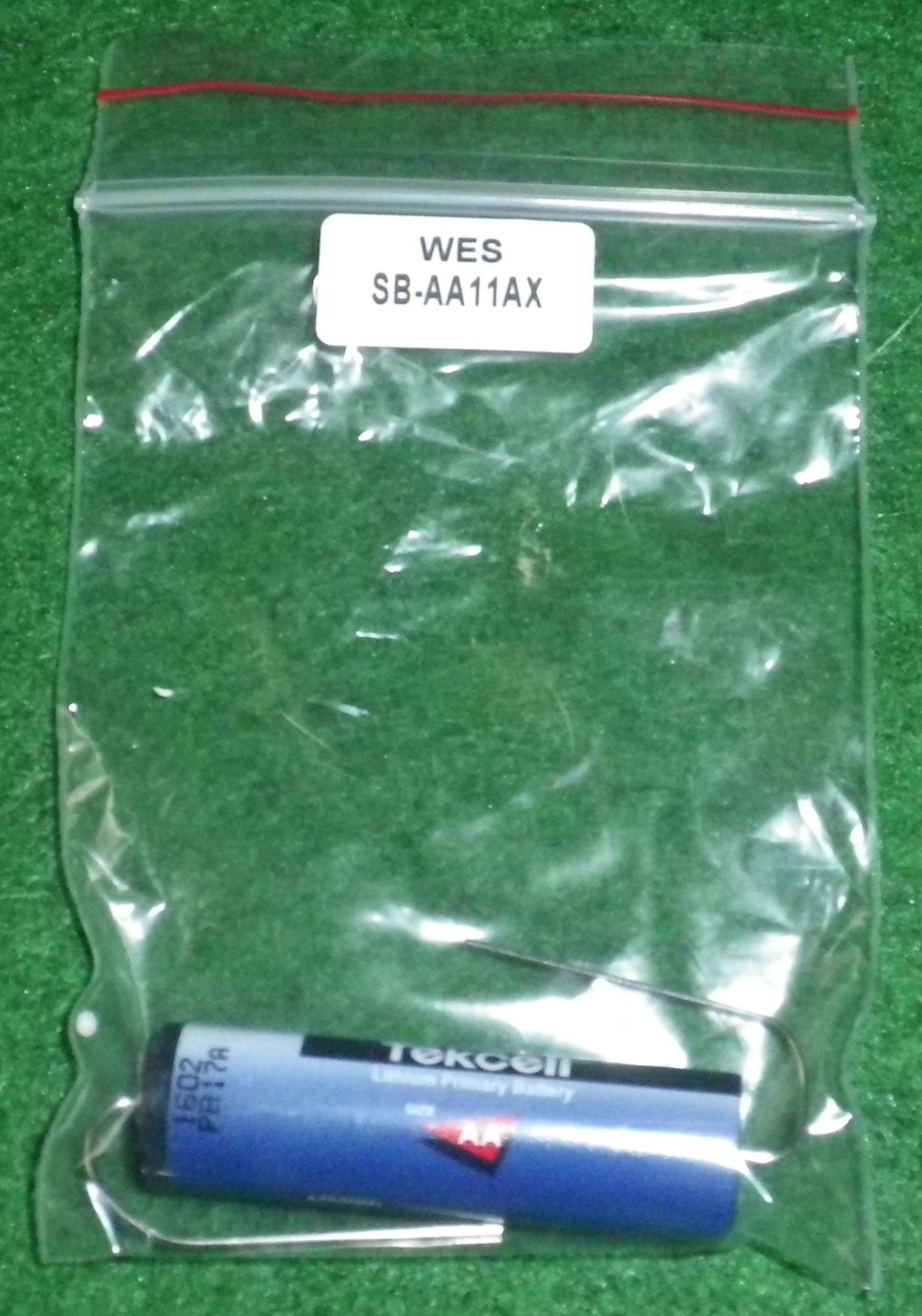 Tekcell 3.6V AA Lithium Battery with Axial Leads - Part SB-AA11AX