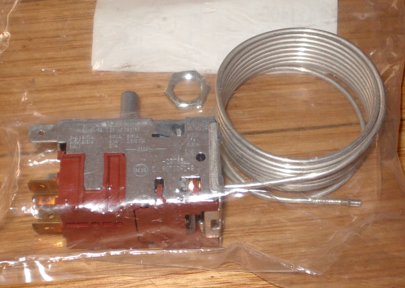 Westinghouse High - Performance Upright No - Frost Freezer Thermostat - Part # 1411400, RF705